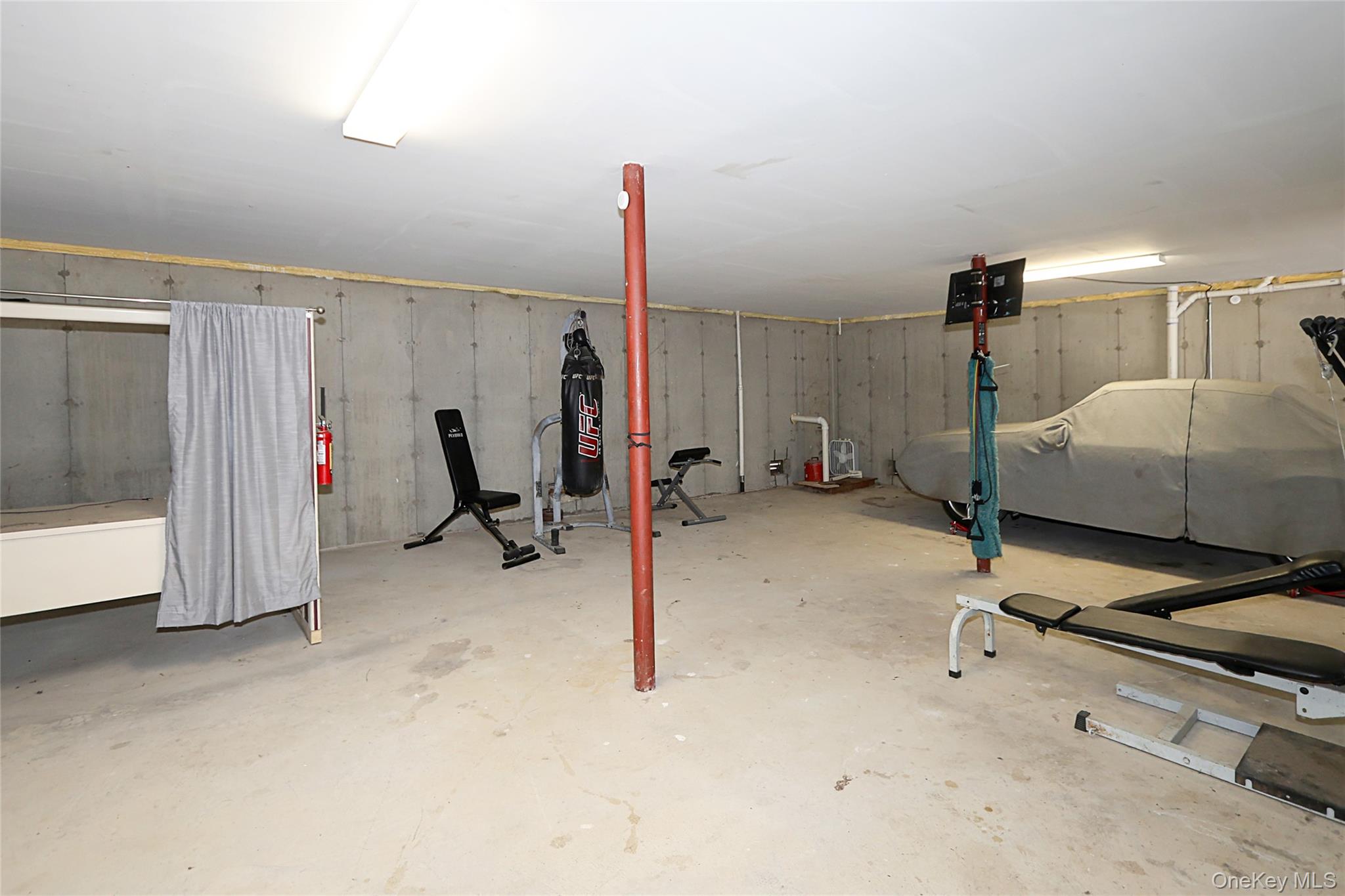  370 Rider Avenue, Patchogue, NY, 11772 - 物件實景