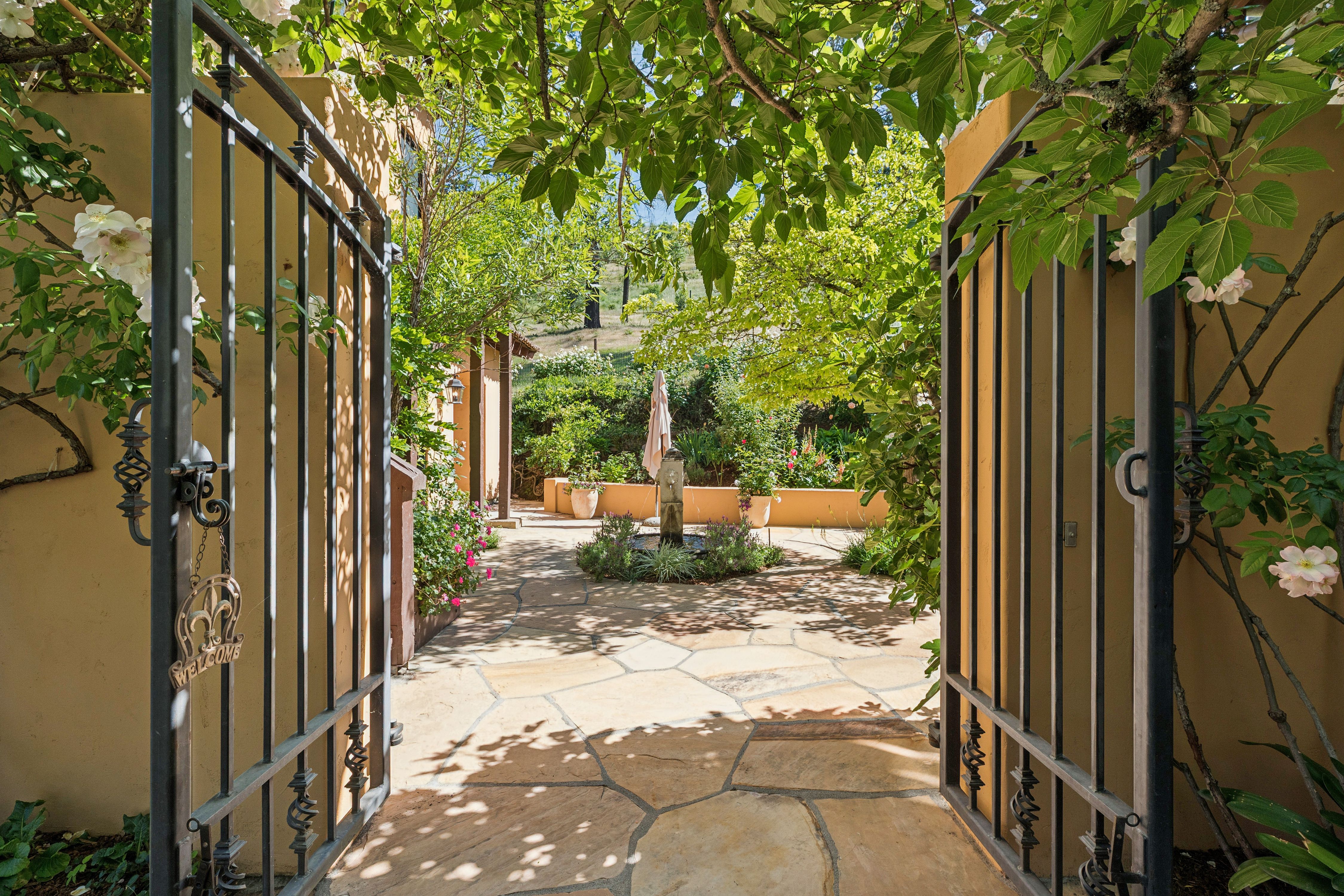  Mediterranean Villa - 物件實景