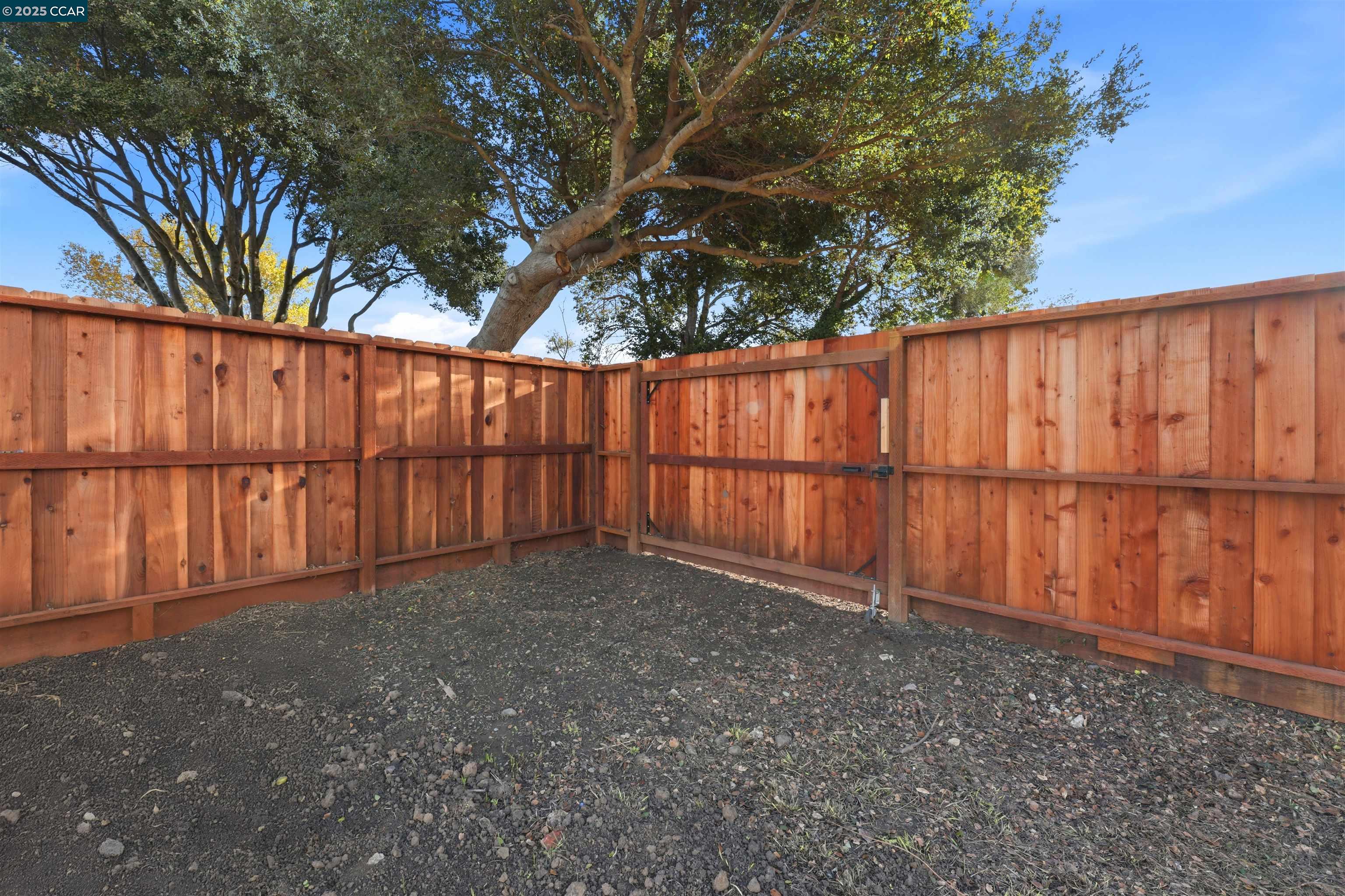 San Pablo, California, 94806, United States, 3 Bedrooms Bedrooms, ,1 BathroomBathrooms,Residential,For Sale,2003031