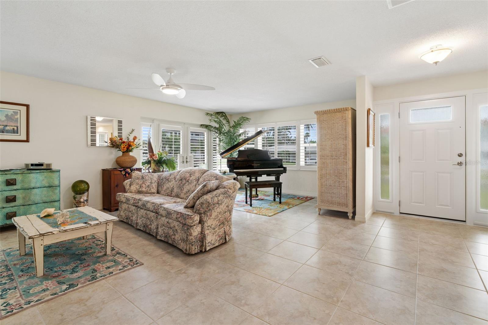 Belleair Beach, Florida, 33786, United States, 2 Bedrooms Bedrooms, ,3 BathroomsBathrooms,Residential,For Sale,1930799
