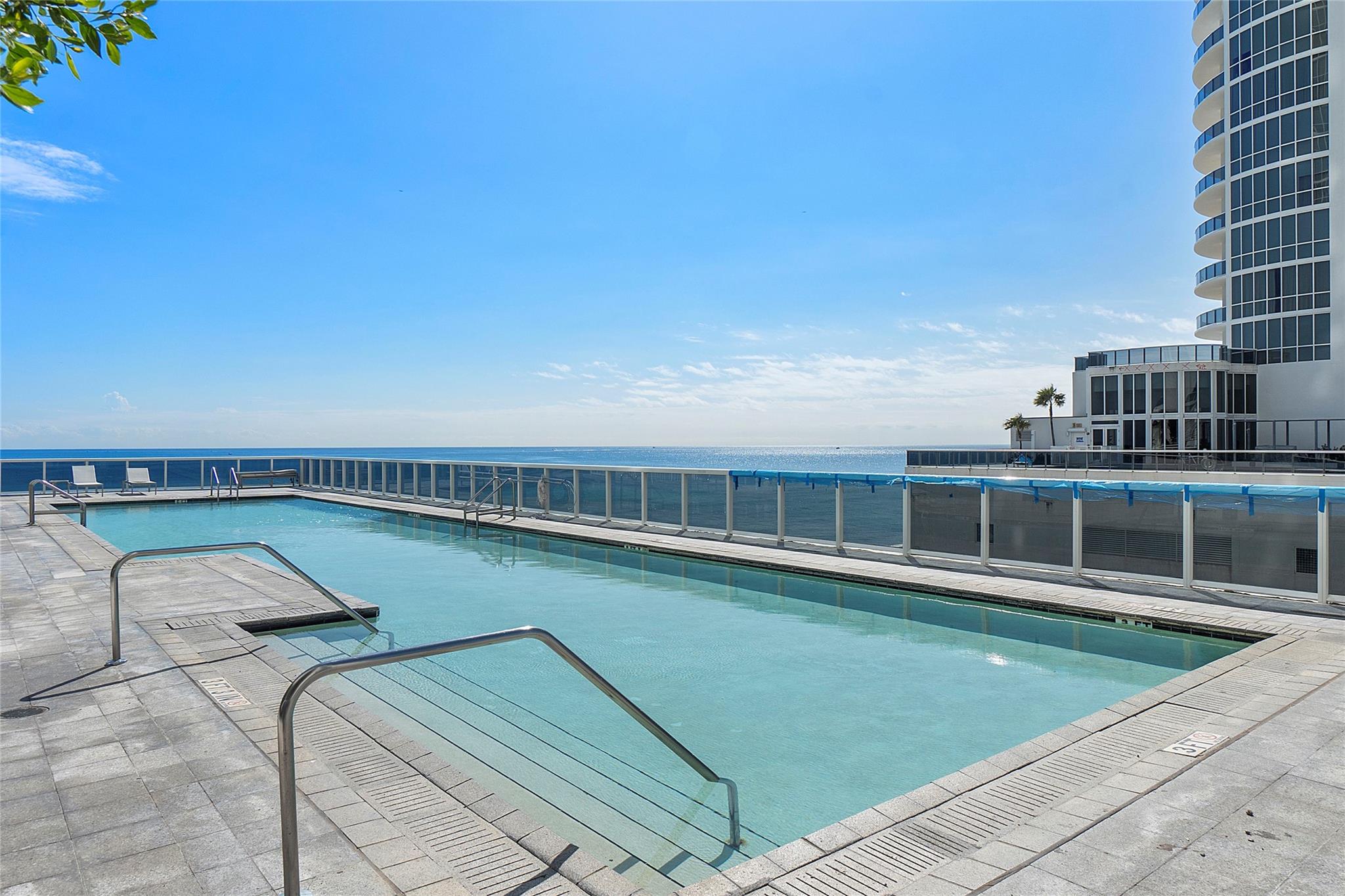 Sunny Isles Beach, Florida, 33160, United States, 3 Bedrooms Bedrooms, ,4 BathroomsBathrooms,Residential,For Sale,1824063