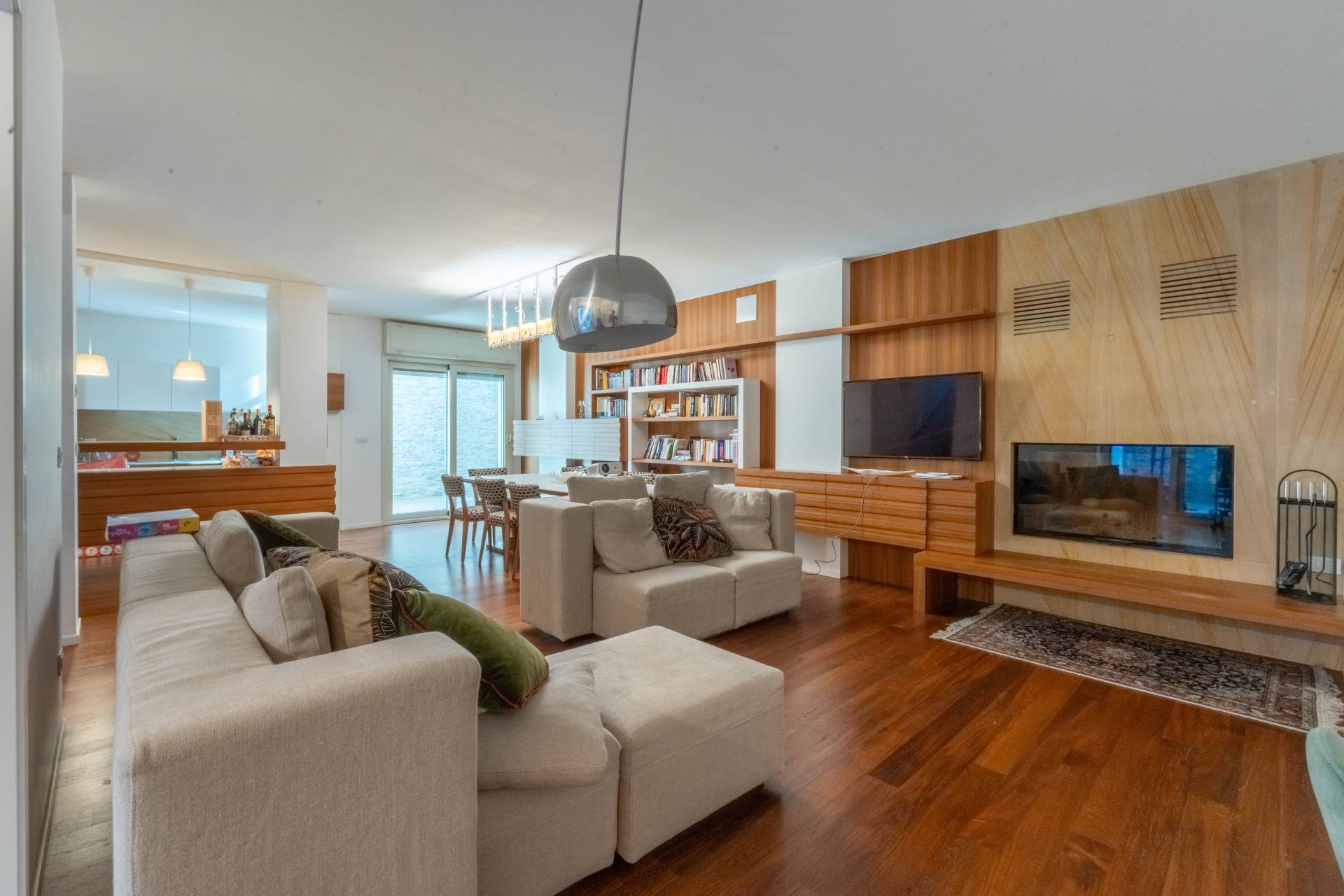 Corso Alcide De Gasperi, Bari, Bari, 70100, IT, 3 Bedrooms Bedrooms, ,4 BathroomsBathrooms,Residential,For Sale,Corso Alcide De Gasperi,1628155