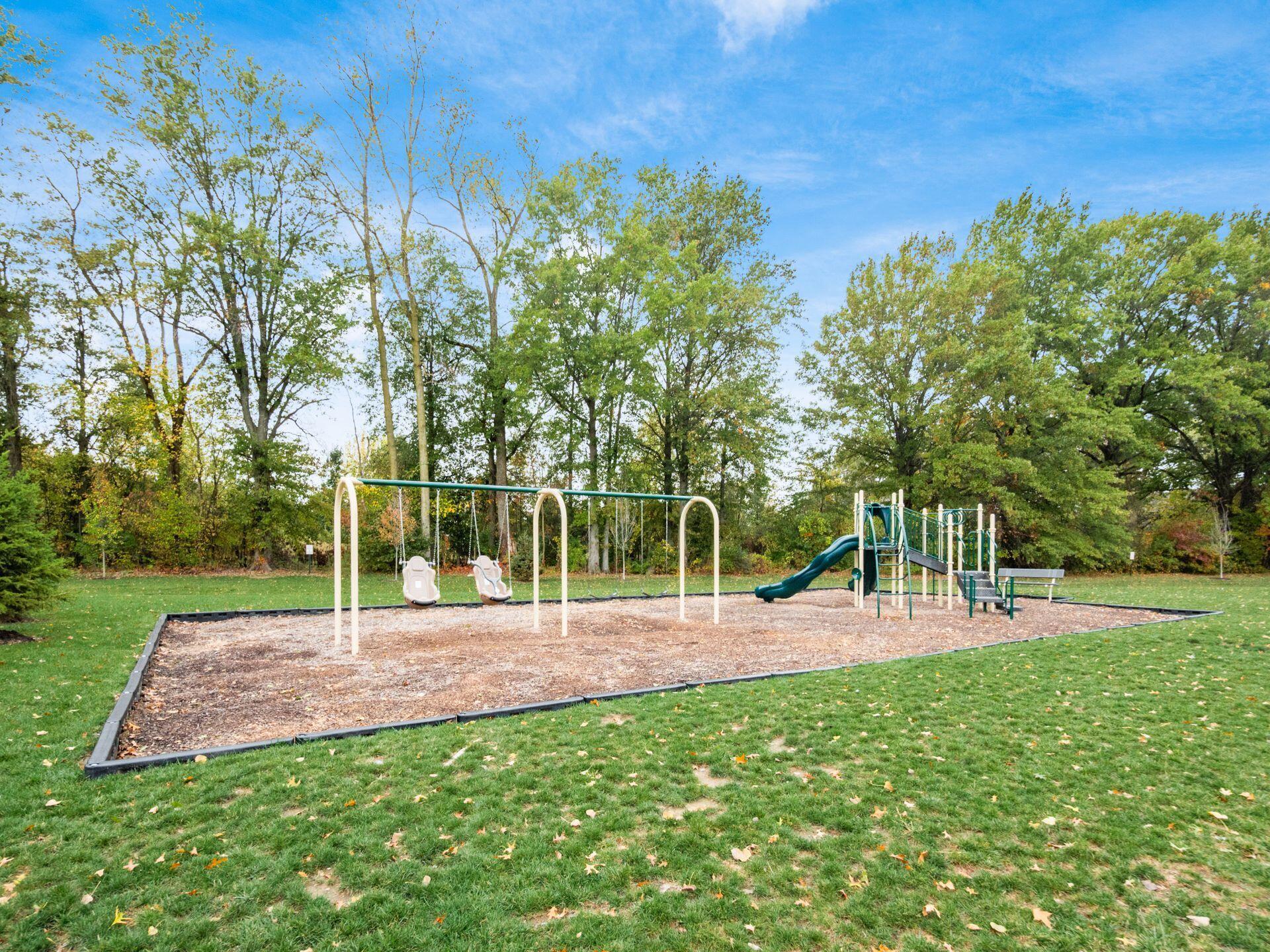 Powell, Ohio, 43065, United States, 3 Bedrooms Bedrooms, ,3 BathroomsBathrooms,Residential,For Sale,1970894