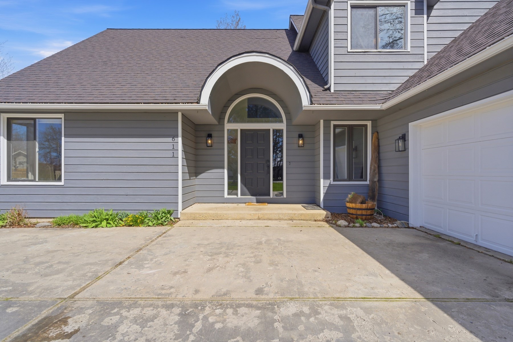  611 Ponder Point Dr - 物件實景