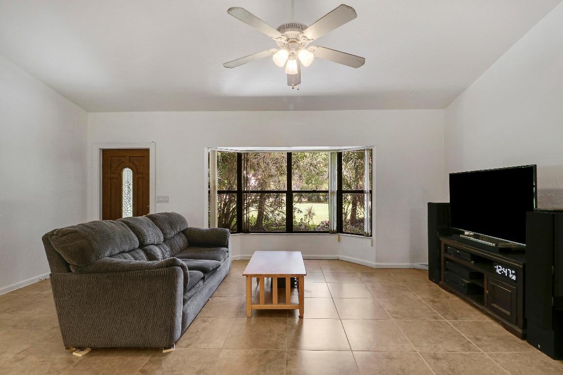 Jupiter, Florida, 33478, United States, 3 Bedrooms Bedrooms, ,2 BathroomsBathrooms,Residential,For Sale,1980938