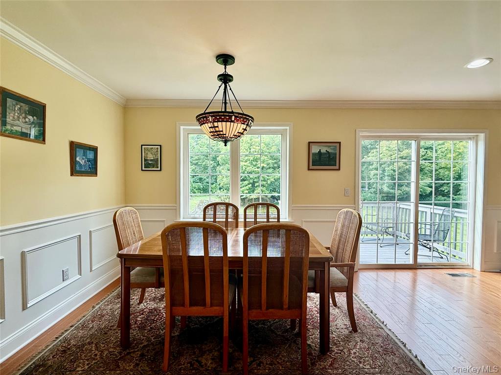 Hyde Park, New York, 12538, United States, 3 Bedrooms Bedrooms, ,4 BathroomsBathrooms,Residential,For Sale,1977599