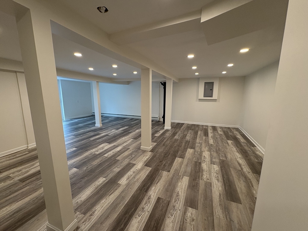 Lowell, Massachusetts, 01852, United States, 4 Bedrooms Bedrooms, ,3 BathroomsBathrooms,Residential,For Sale,1885634