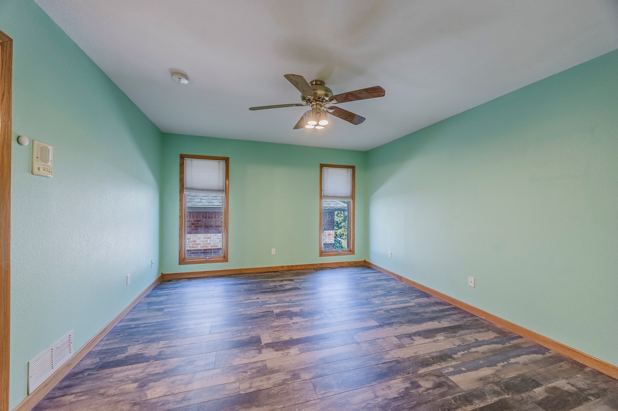 Fort Worth, Texas, 76179, United States, 4 Bedrooms Bedrooms, ,3 BathroomsBathrooms,Residential,For Sale,1981594