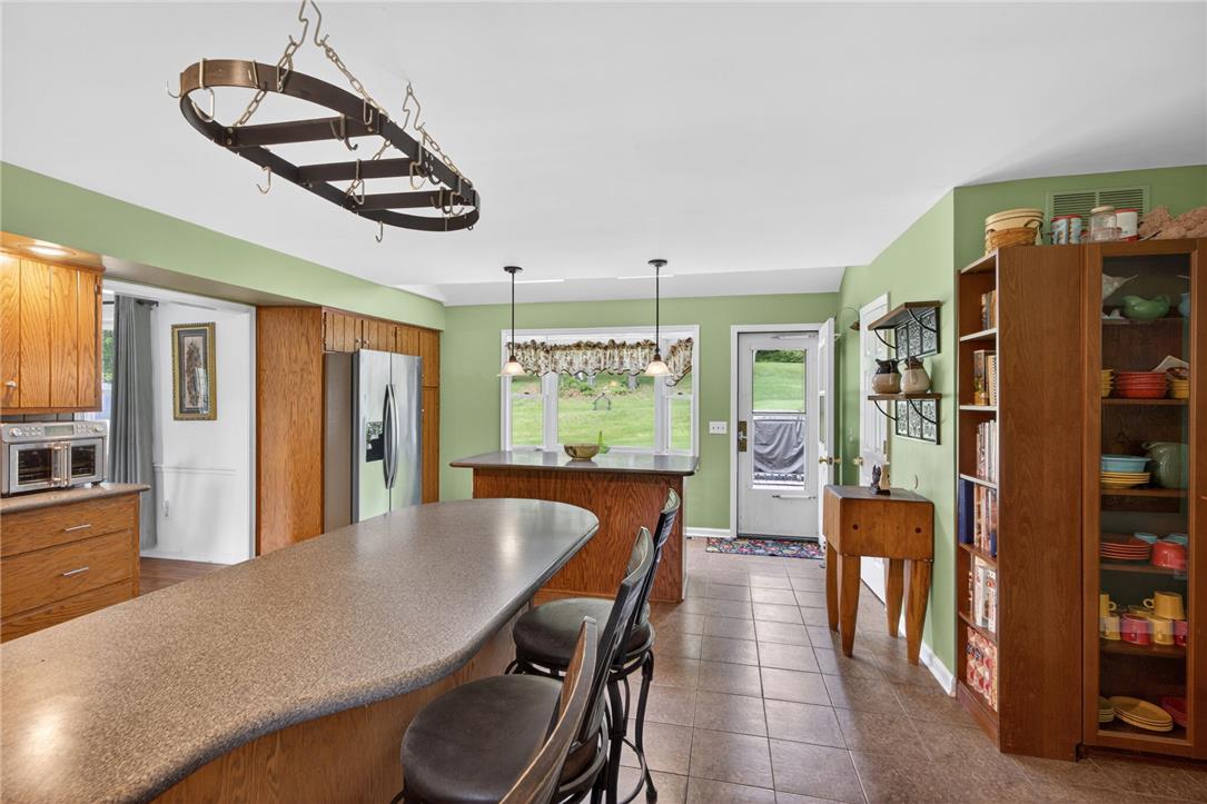 Lower Saucon Twp, Pennsylvania, 18055, United States, 5 Bedrooms Bedrooms, ,4 BathroomsBathrooms,Residential,For Sale,2048315