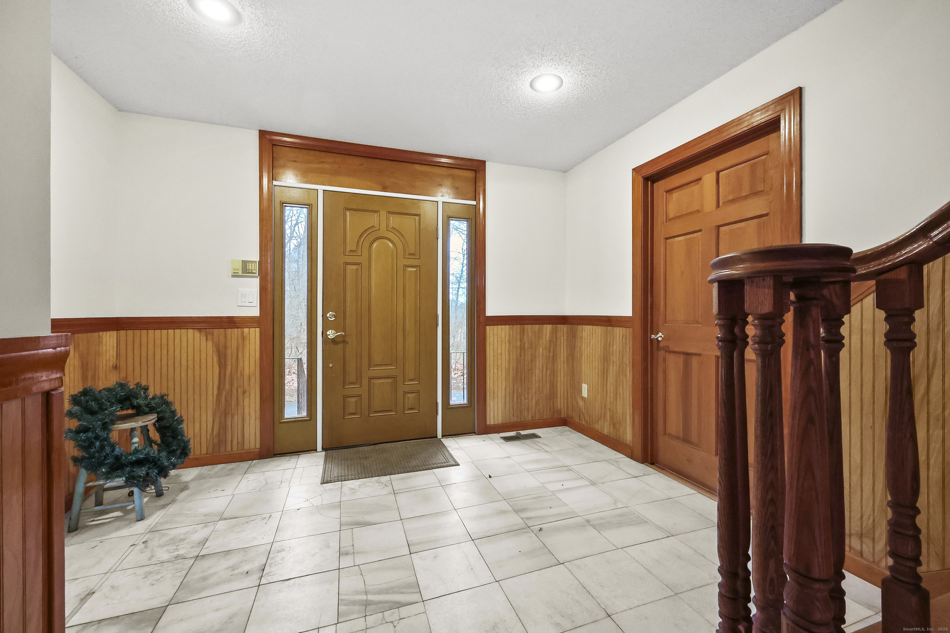 Lebanon, Connecticut, 06249, United States, 3 Bedrooms Bedrooms, ,4 BathroomsBathrooms,Residential,For Sale,1999598