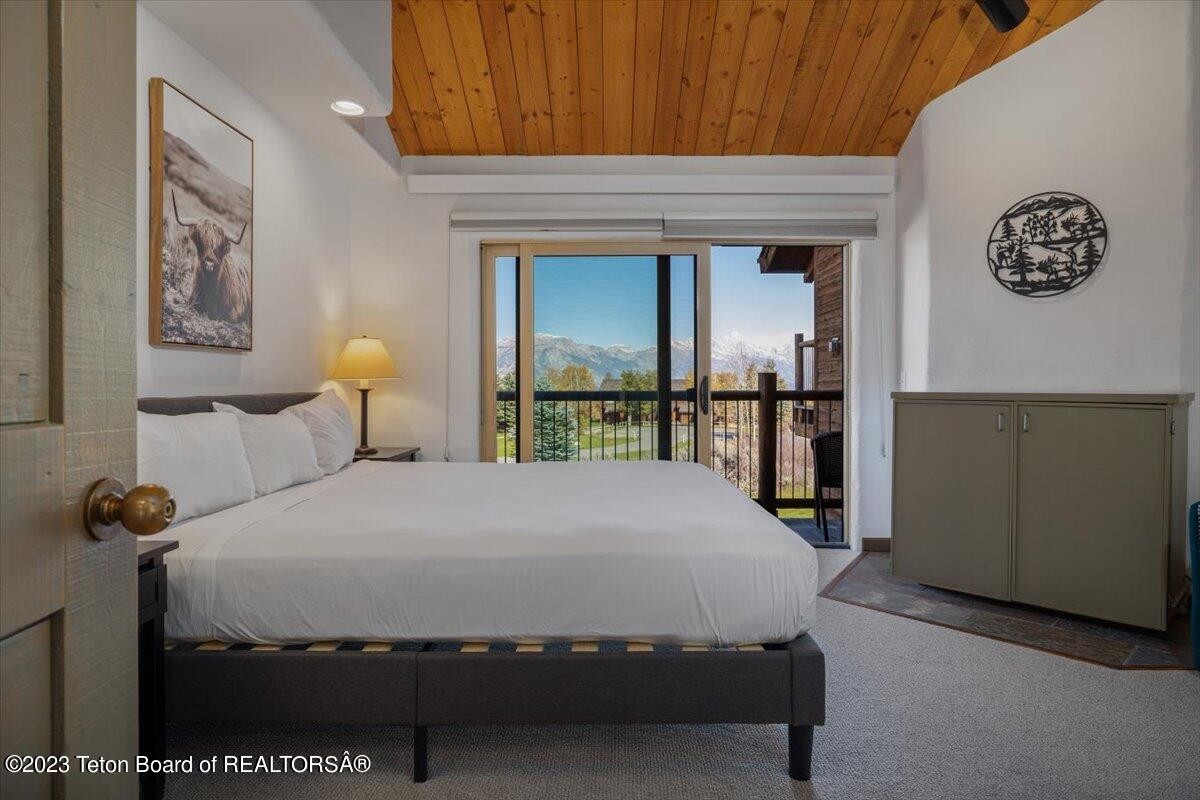 1639 N HARVEST DANCE 3180/81, Jackson, Wyoming, 83001, United States, 2 Bedrooms Bedrooms, ,1 BathroomBathrooms,Residential,For Sale,1639 N HARVEST DANCE 3180/81,1381224