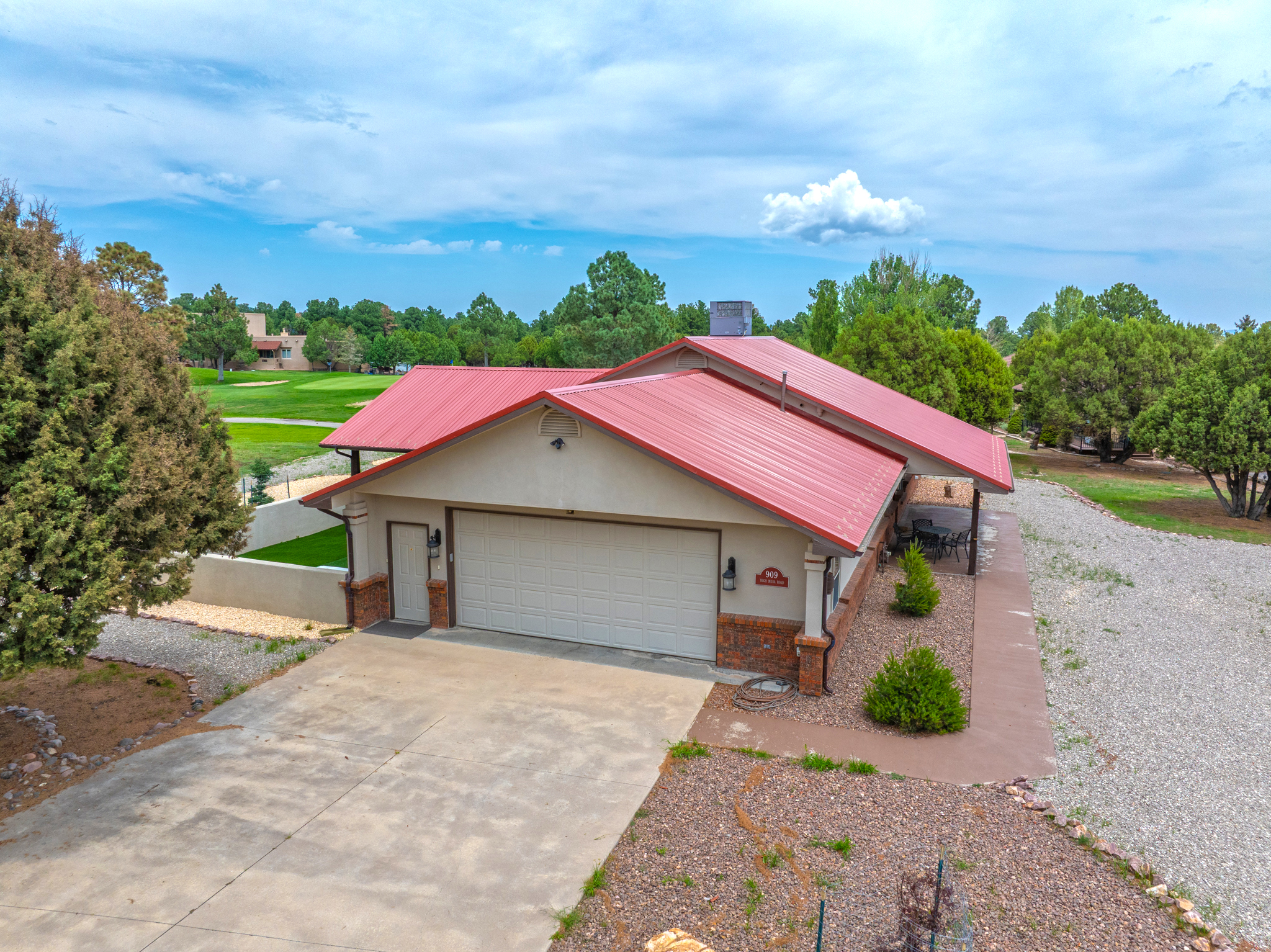 Alto, New Mexico, 88312, United States, 3 Bedrooms Bedrooms, ,2 BathroomsBathrooms,Residential,For Sale,1891048