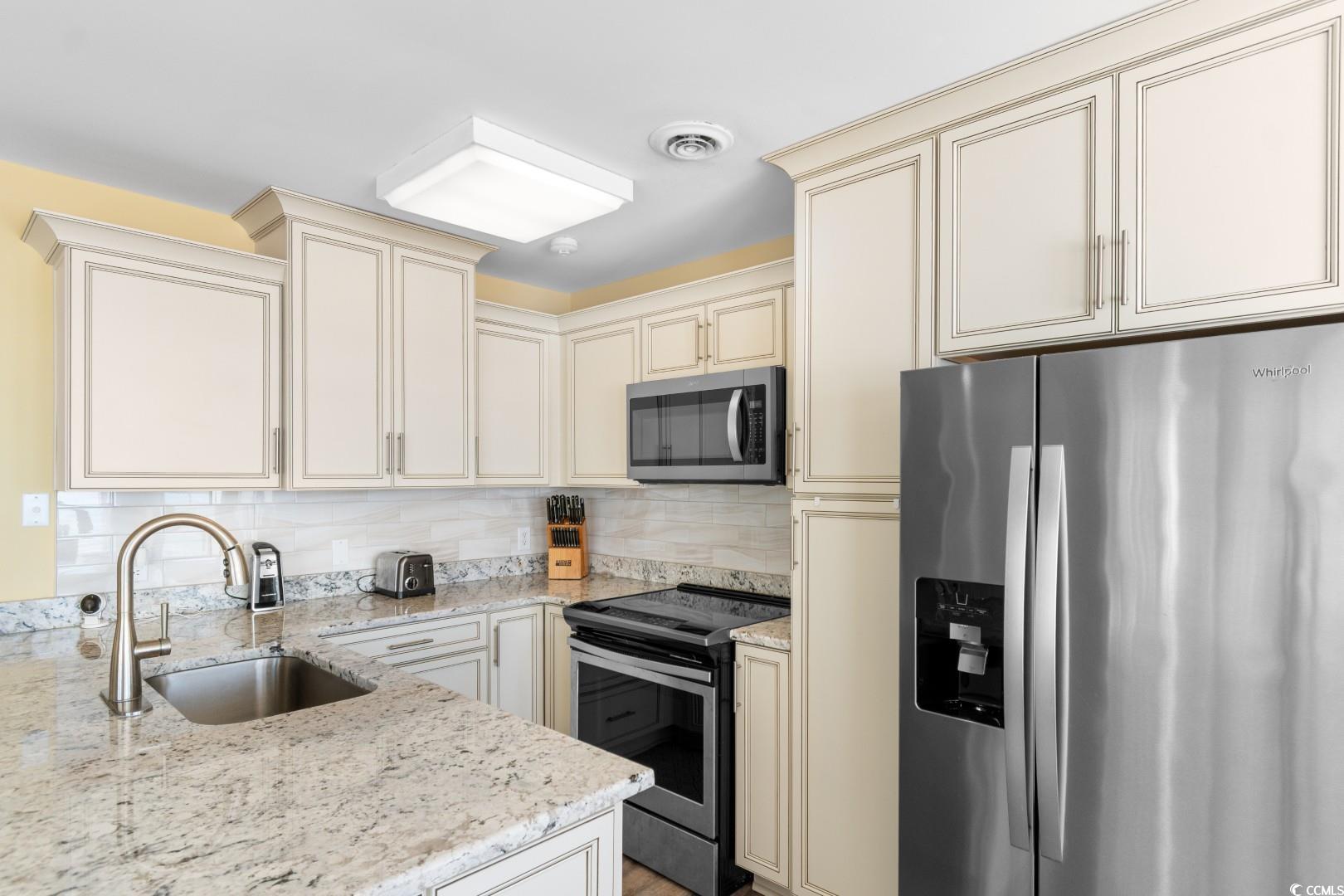 Murrells Inlet, South Carolina, 29576, United States, 4 Bedrooms Bedrooms, ,3 BathroomsBathrooms,Residential,For Sale,2048791
