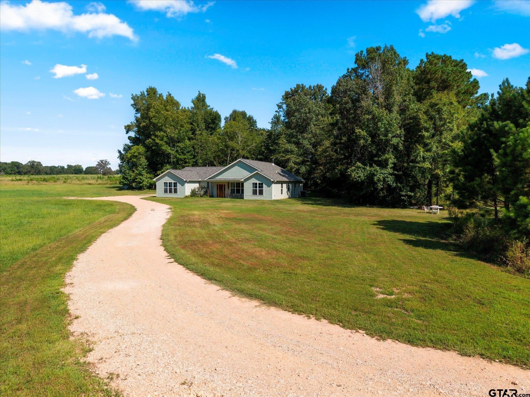 Pittsburg, Texas, 75686, United States, 3 Bedrooms Bedrooms, ,3 BathroomsBathrooms,Residential,For Sale,1930744