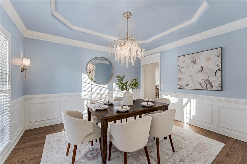 Alpharetta, Georgia, 30009, United States, 5 Bedrooms Bedrooms, ,4 BathroomsBathrooms,Residential,For Sale,1976407