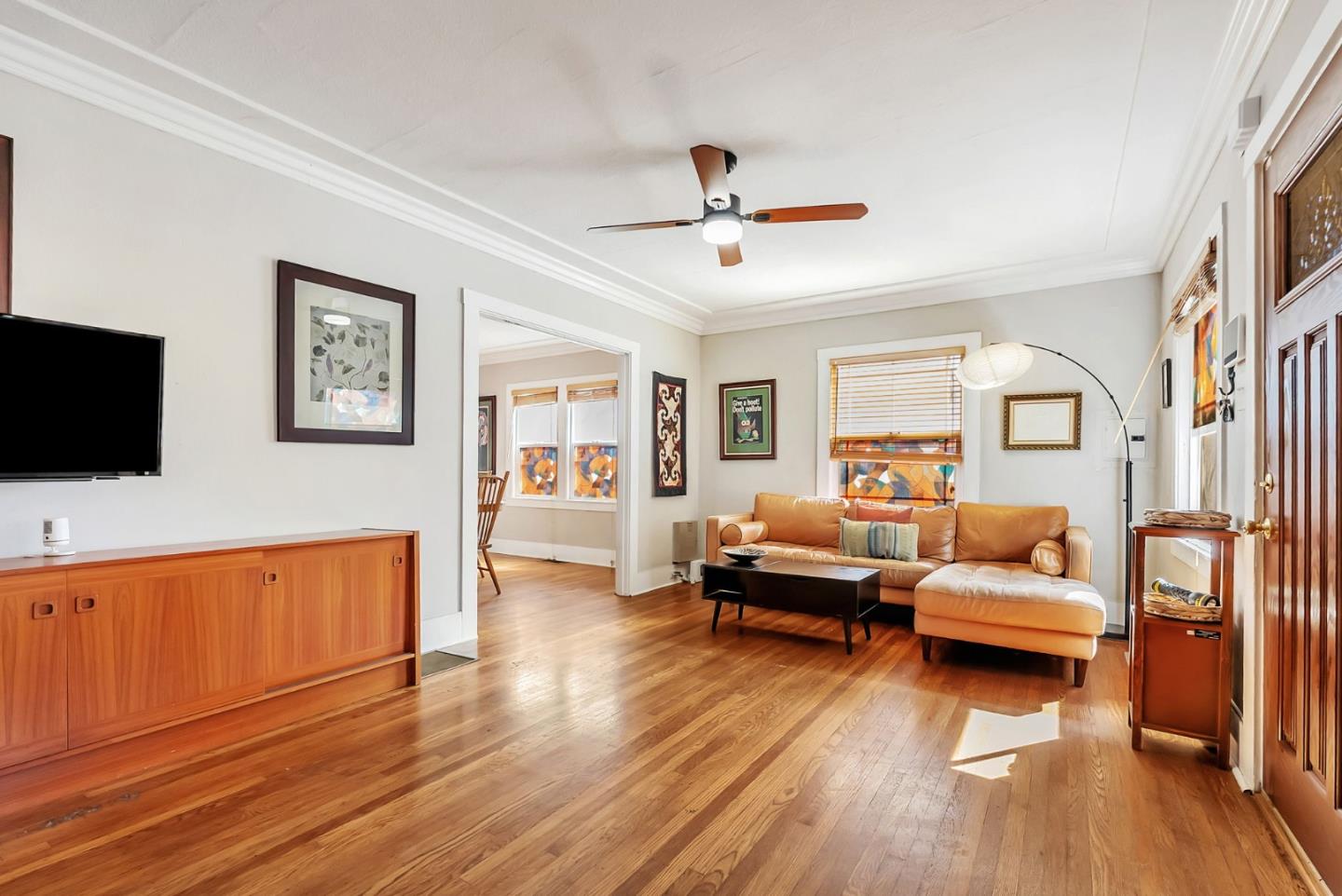 Oakland, California, 94601, United States, 2 Bedrooms Bedrooms, ,2 BathroomsBathrooms,Residential,For Sale,1901407