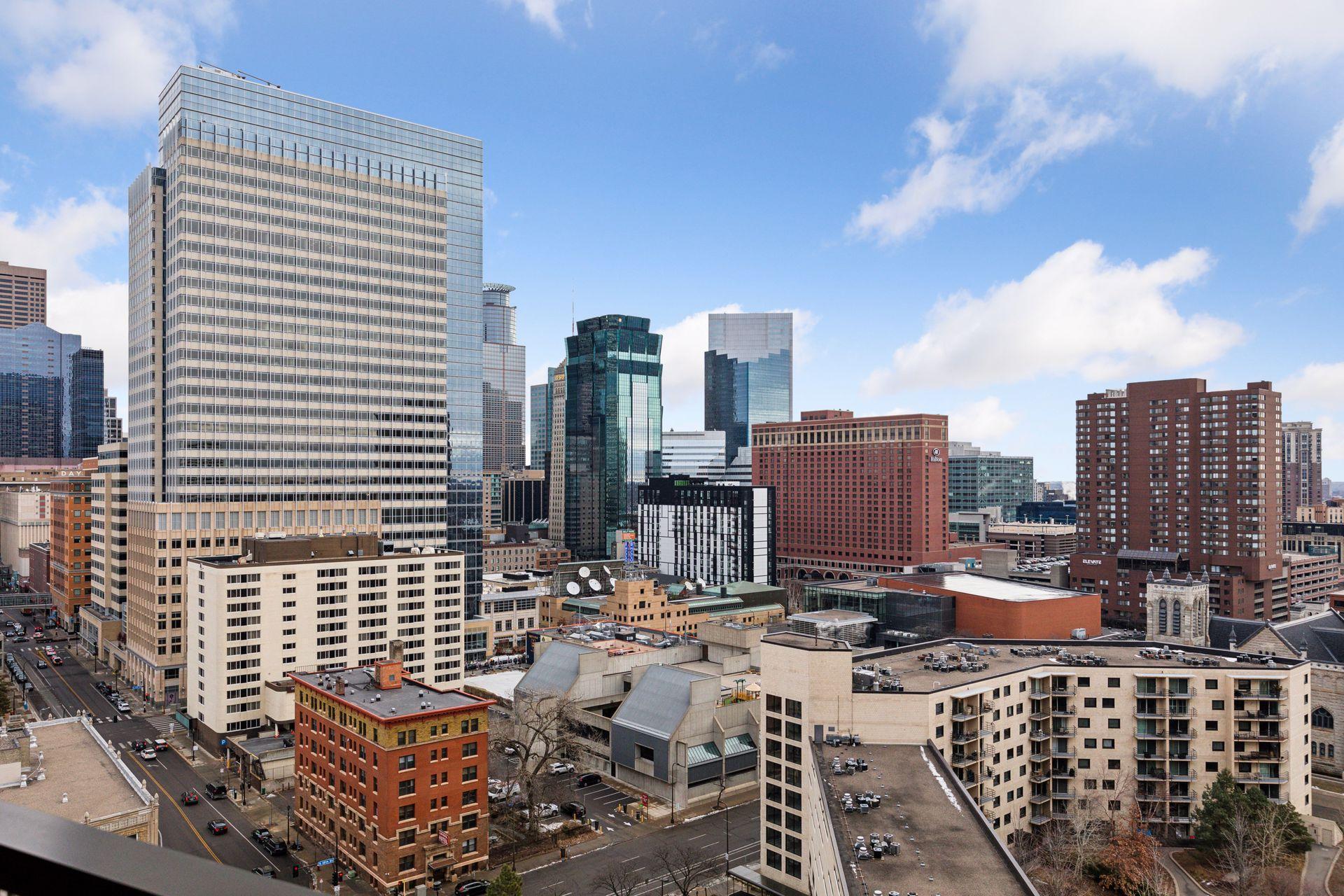 Minneapolis, Minnesota, 55403, United States, 2 Bedrooms Bedrooms, ,1 BathroomBathrooms,Residential,For Sale,1829145