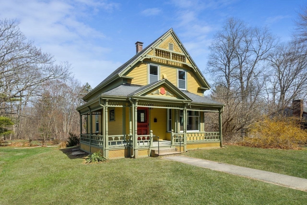 Abington, Massachusetts, 02351, United States, 4 Bedrooms Bedrooms, ,2 BathroomsBathrooms,Residential,For Sale,1758924