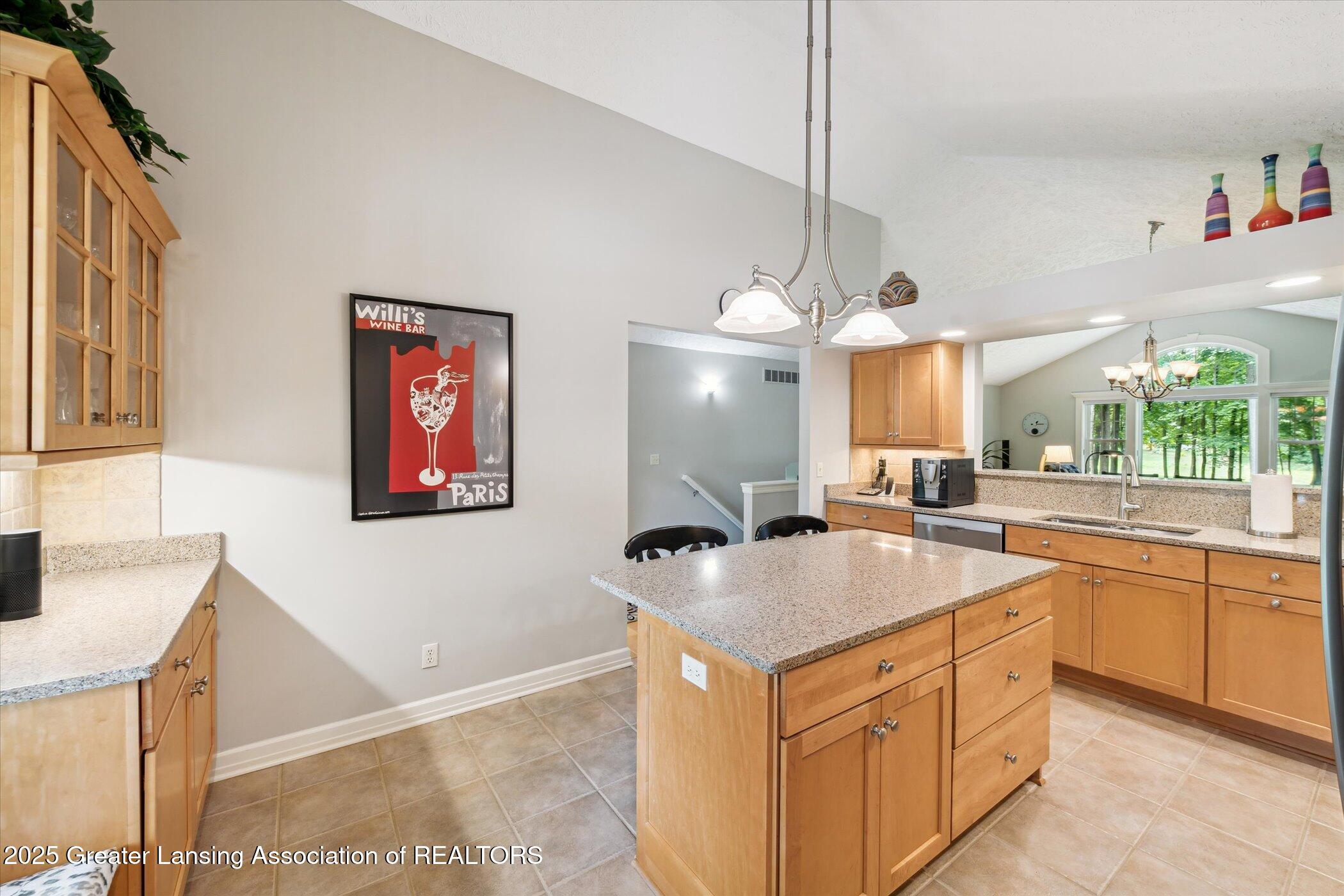 Bath, Michigan, 48808, United States, 4 Bedrooms Bedrooms, ,3 BathroomsBathrooms,Residential,For Sale,1890488