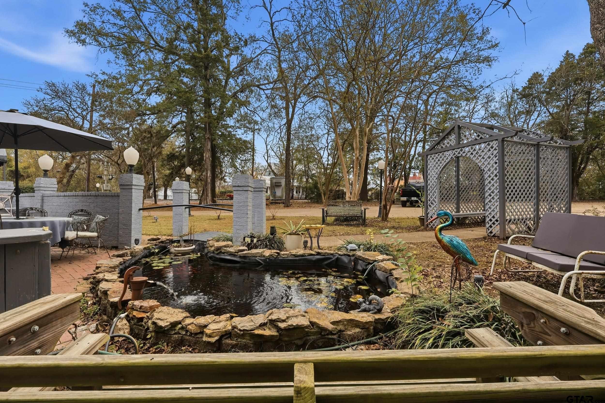 Pittsburg, Texas, 75686, United States, 6 Bedrooms Bedrooms, ,8 BathroomsBathrooms,Residential,For Sale,2005846