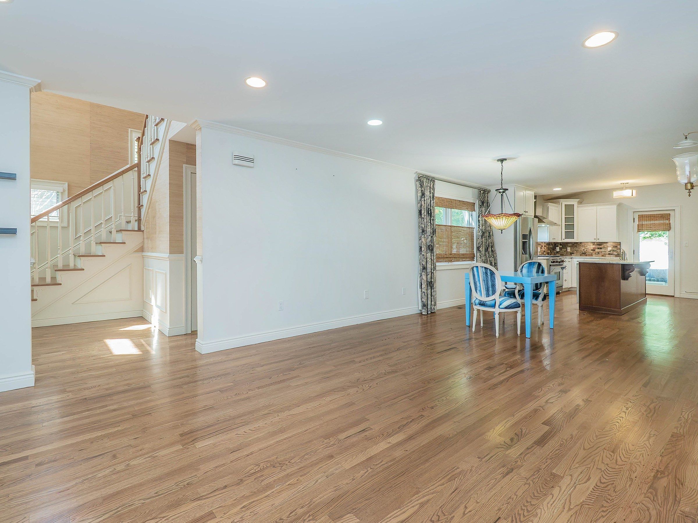  21 Marwood Road N, Port Washington, NY, 11050 - 物件實景