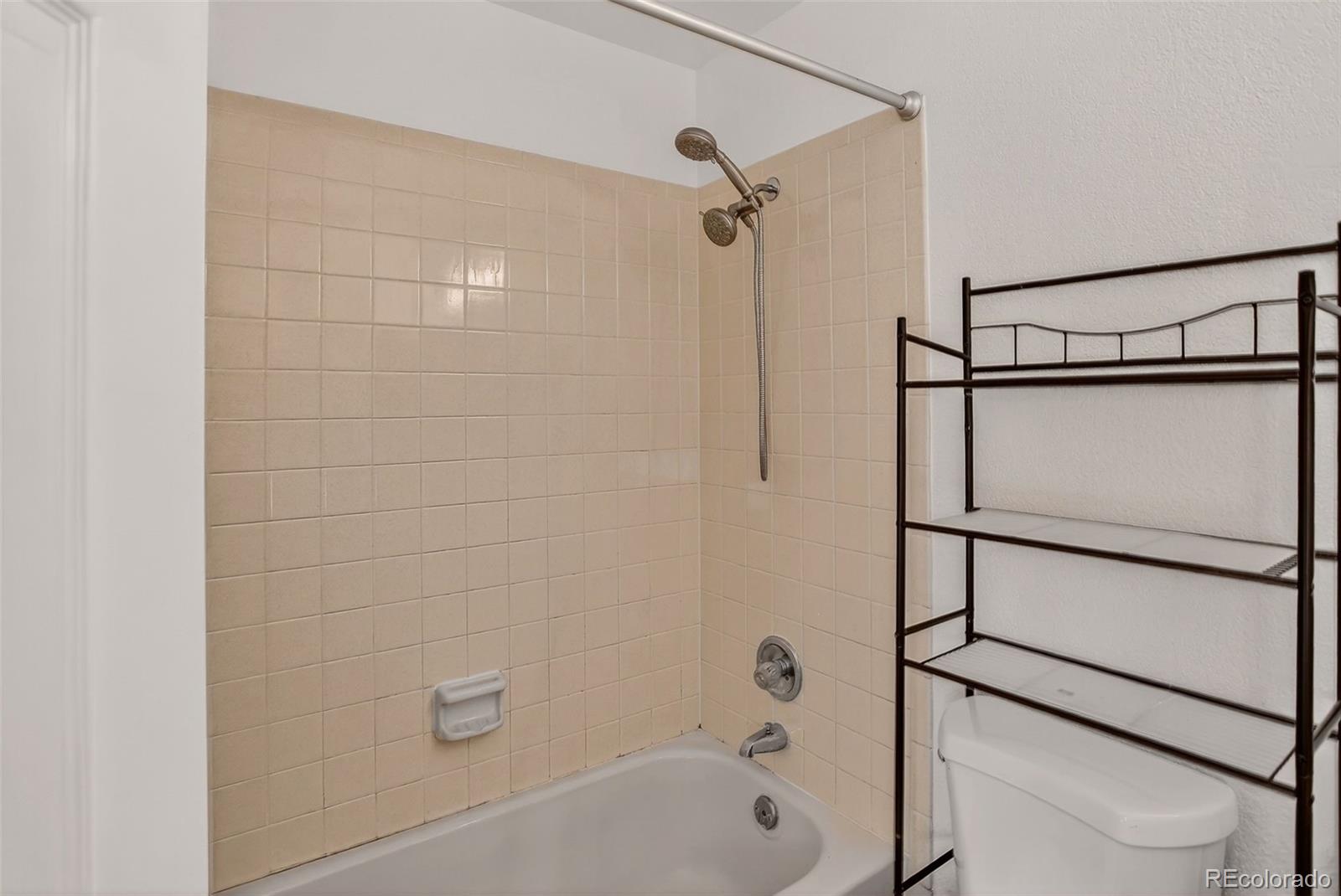 Thornton, Colorado, 80229, United States, 5 Bedrooms Bedrooms, ,2 BathroomsBathrooms,Residential,For Sale,1891126