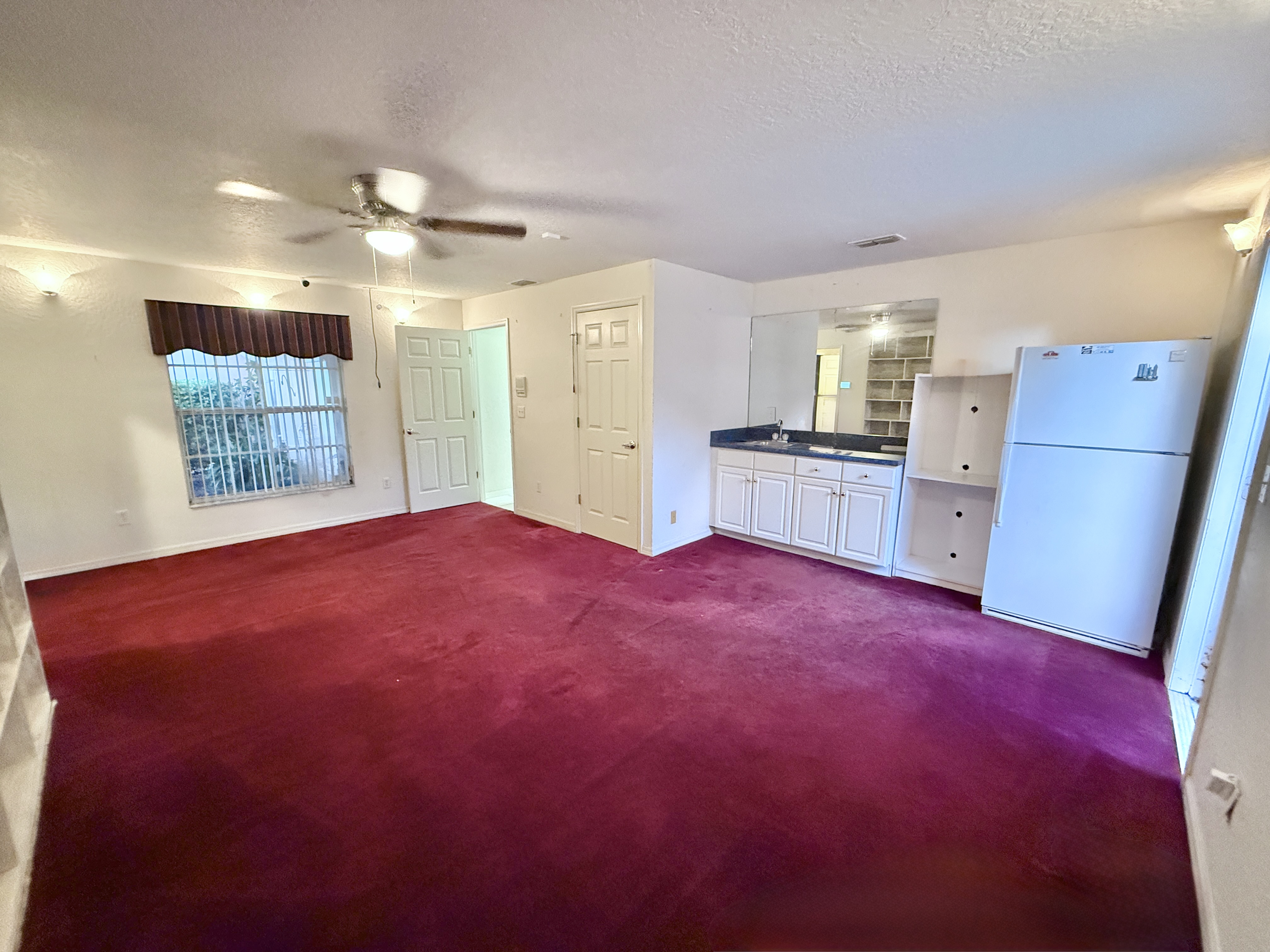 ST CLOUD, Florida, 34772, United States, 4 Bedrooms Bedrooms, ,3 BathroomsBathrooms,Residential,For Sale,1986054