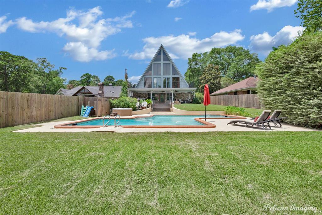 Shreveport, Louisiana, 71109, United States, 5 Bedrooms Bedrooms, ,5 BathroomsBathrooms,Residential,For Sale,1895361