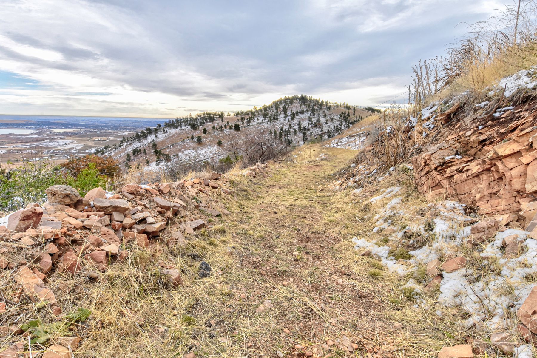  2.6 Acres With Sweeping Views Of The Foothills, Plains, And Boulder Reservoir - 物件實景