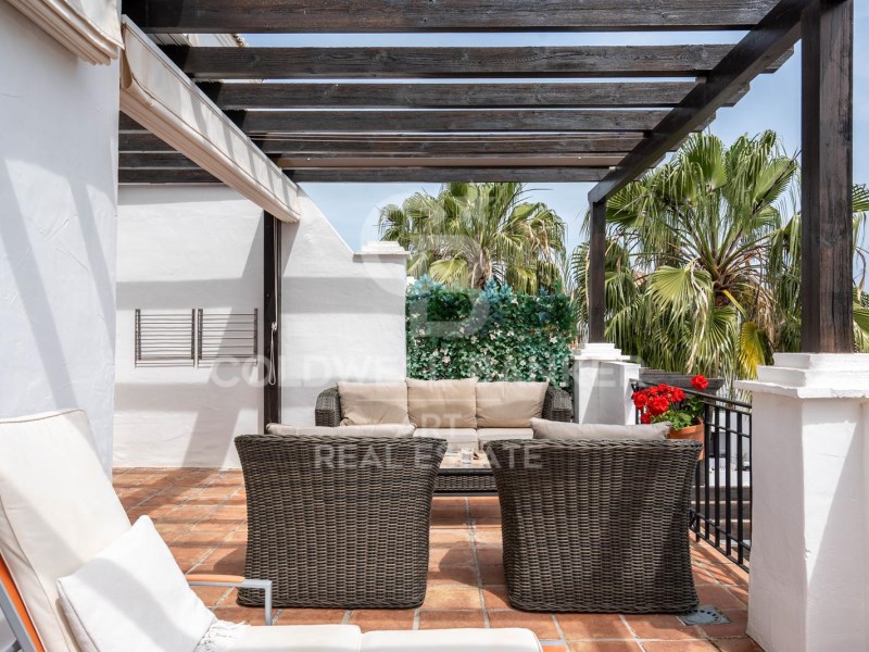 Marbella, Andalusia, ES, 2 Bedrooms Bedrooms, ,2 BathroomsBathrooms,Residential,For Sale,1906724