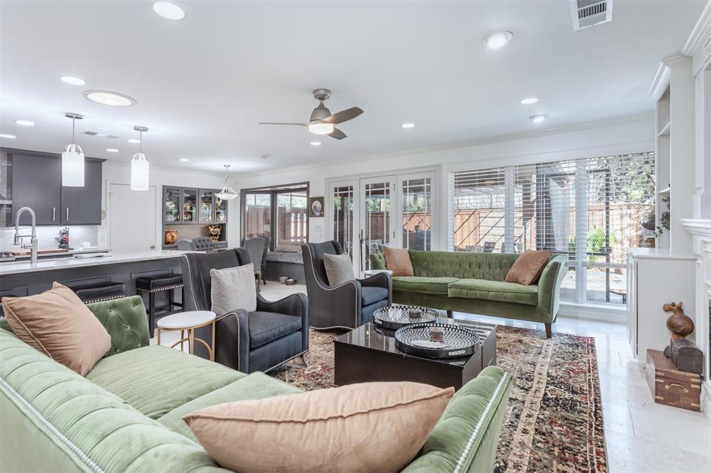 Dallas, Texas, 75229, United States, 4 Bedrooms Bedrooms, ,3 BathroomsBathrooms,Residential,For Sale,1751224