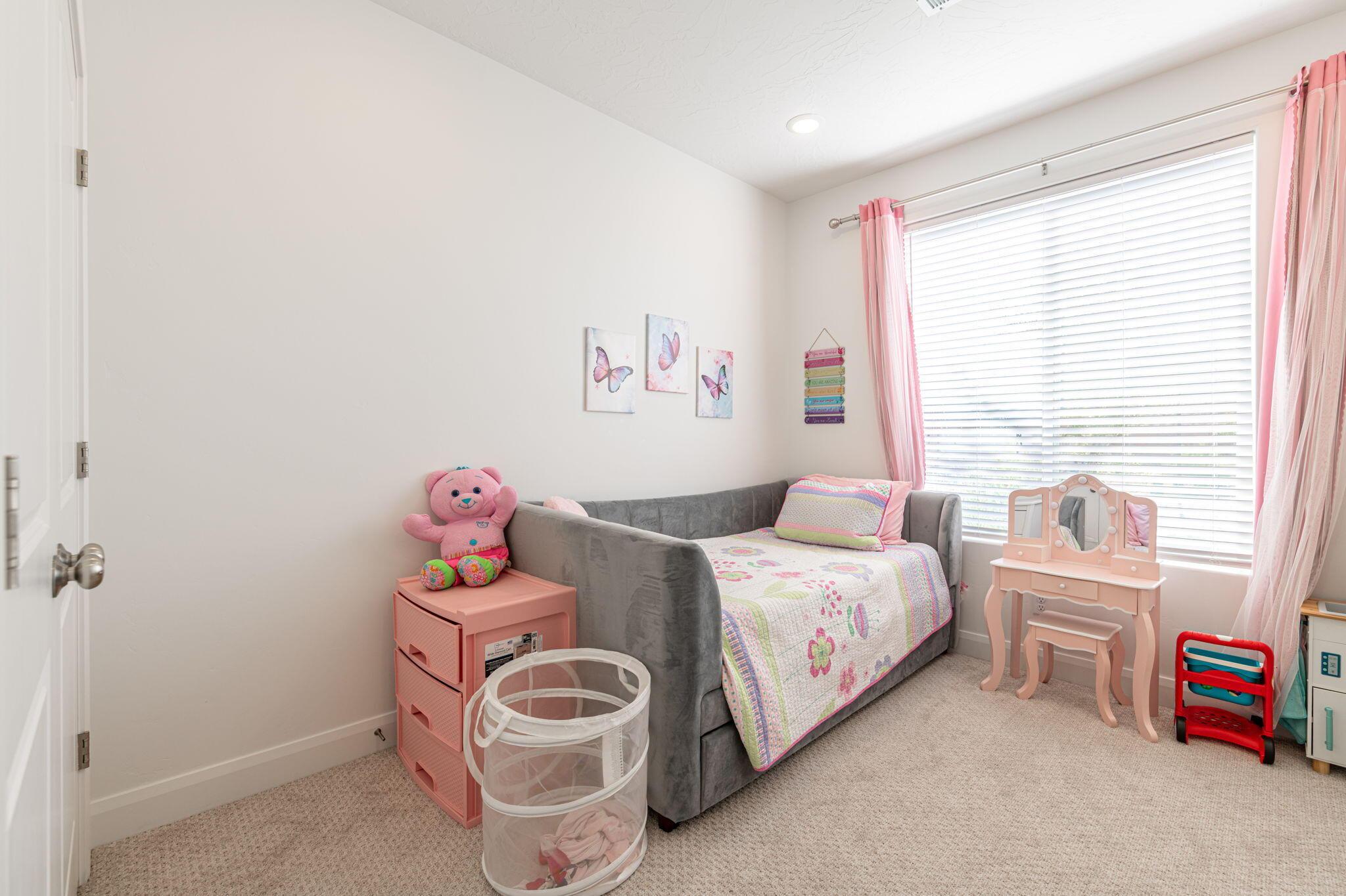 Washington, Utah, 84780, United States, 3 Bedrooms Bedrooms, ,2 BathroomsBathrooms,Residential,For Sale,1892539