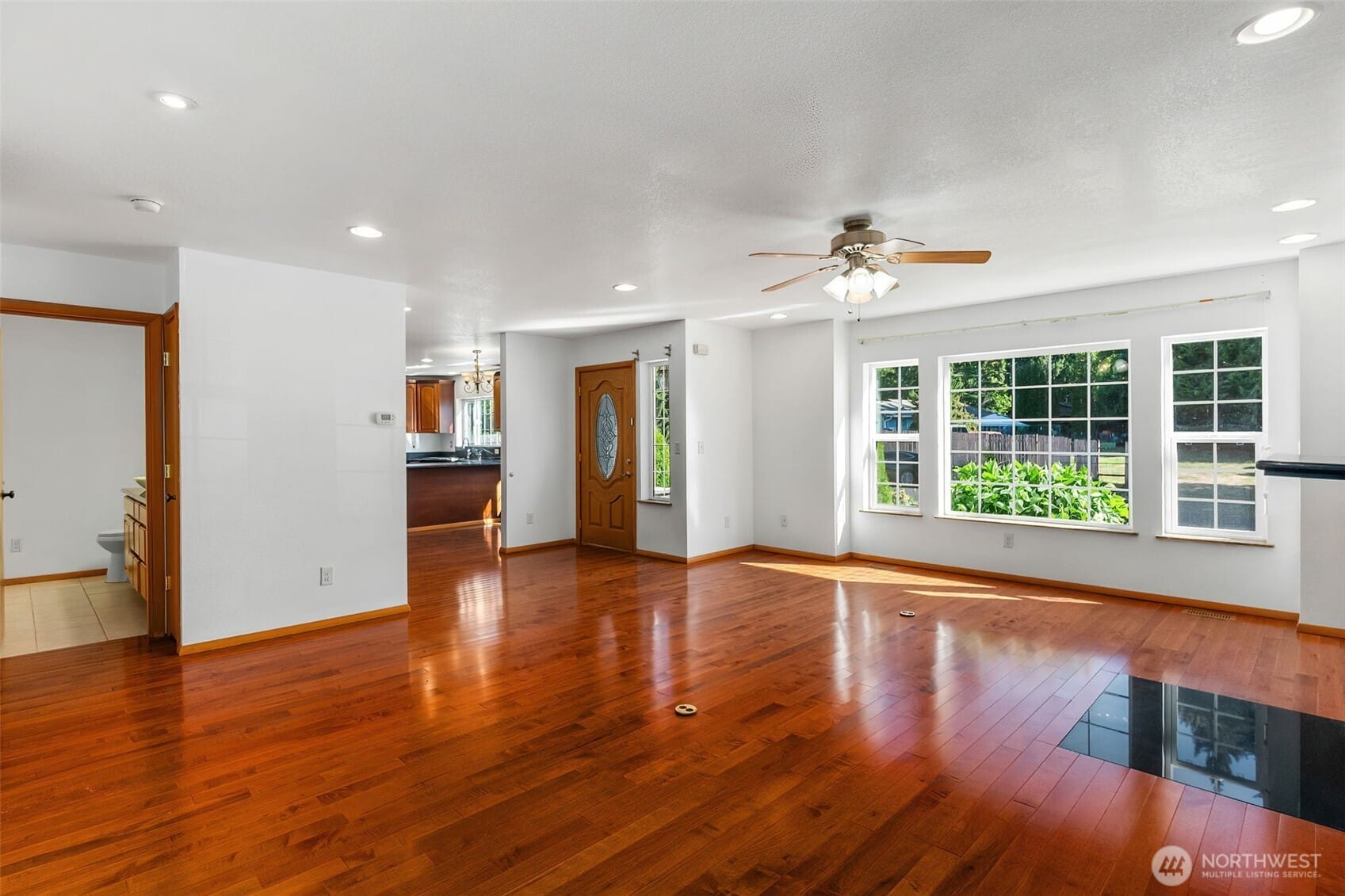 Olympia, Washington, 98512, United States, 2 Bedrooms Bedrooms, ,1 BathroomBathrooms,Residential,For Sale,1885373