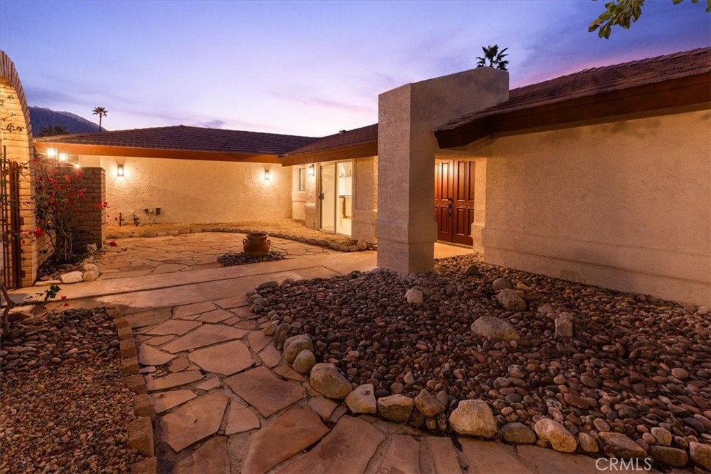 Palm Springs, California, 92262, United States, 3 Bedrooms Bedrooms, ,2 BathroomsBathrooms,Residential,For Sale,1885762