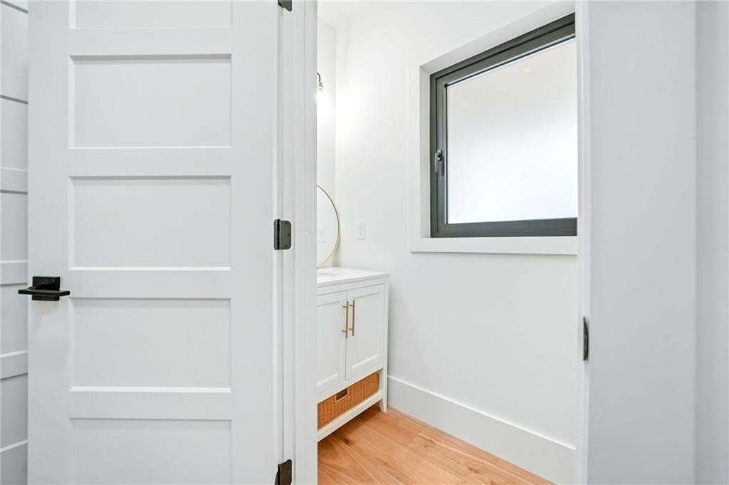 Talking Rock, Georgia, 30175, United States, 3 Bedrooms Bedrooms, ,3 BathroomsBathrooms,Residential,For Sale,1973806