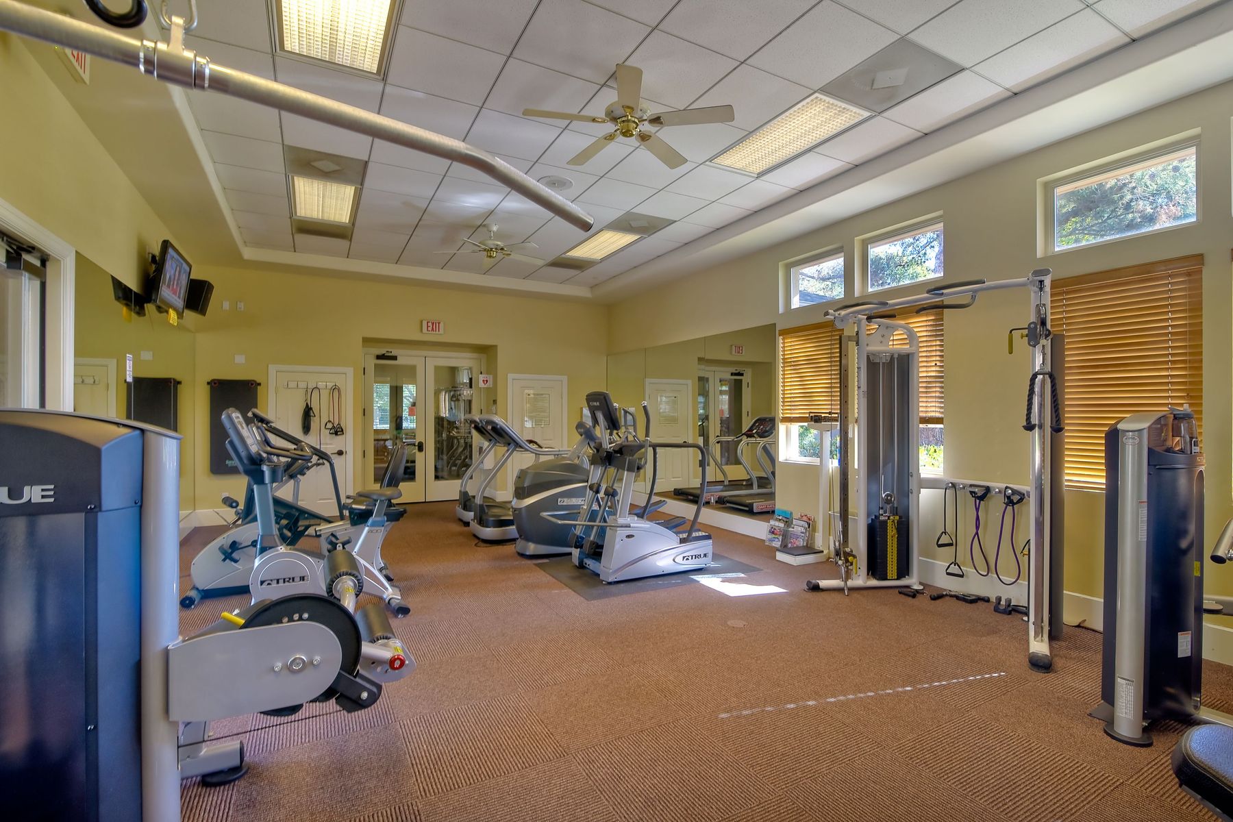 San Diego, California, 92123, United States, 3 Bedrooms Bedrooms, ,2 BathroomsBathrooms,Residential,For Sale,1914206