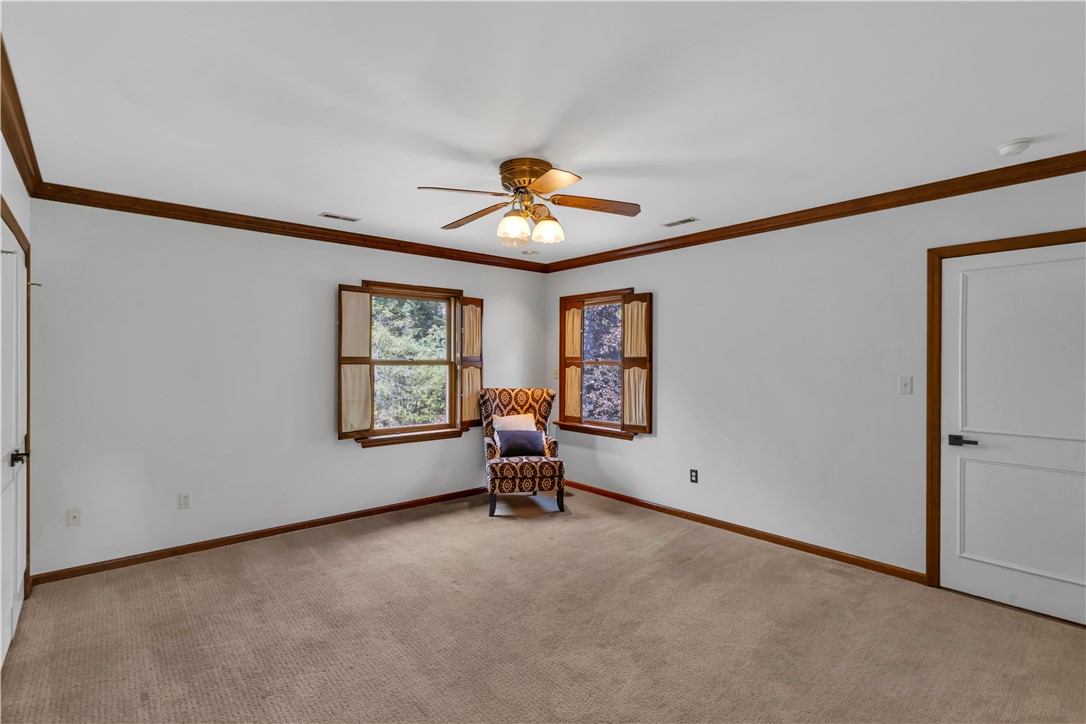 Hampton, Pennsylvania, 15044, United States, 4 Bedrooms Bedrooms, ,6 BathroomsBathrooms,Residential,For Sale,1947069