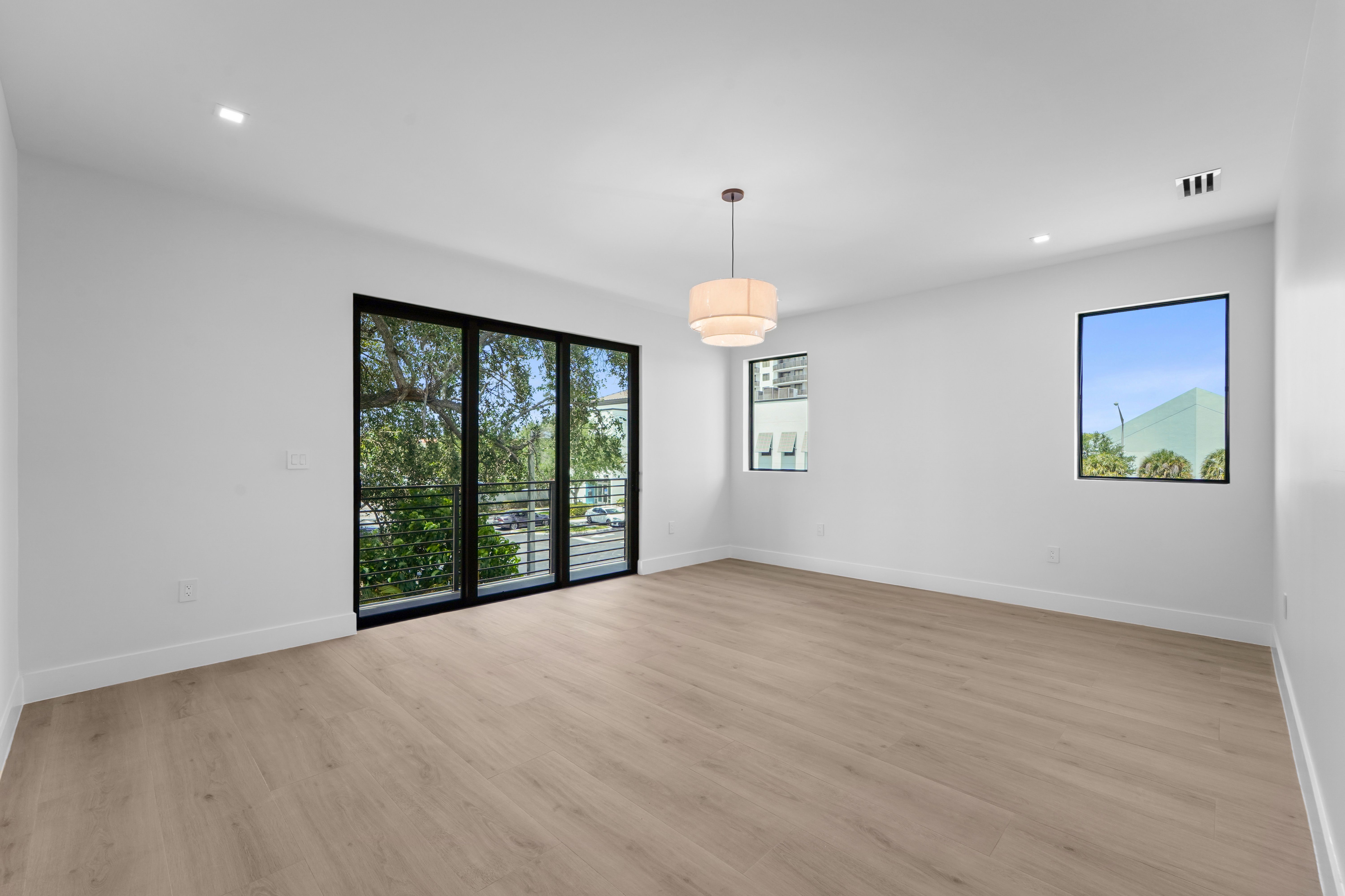  2735 SW 23rd Ter, Miami, FL, 33145 - 物件實景