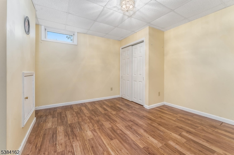 Oxford, New Jersey, 07863, United States, 4 Bedrooms Bedrooms, ,3 BathroomsBathrooms,Residential,For Sale,1981869