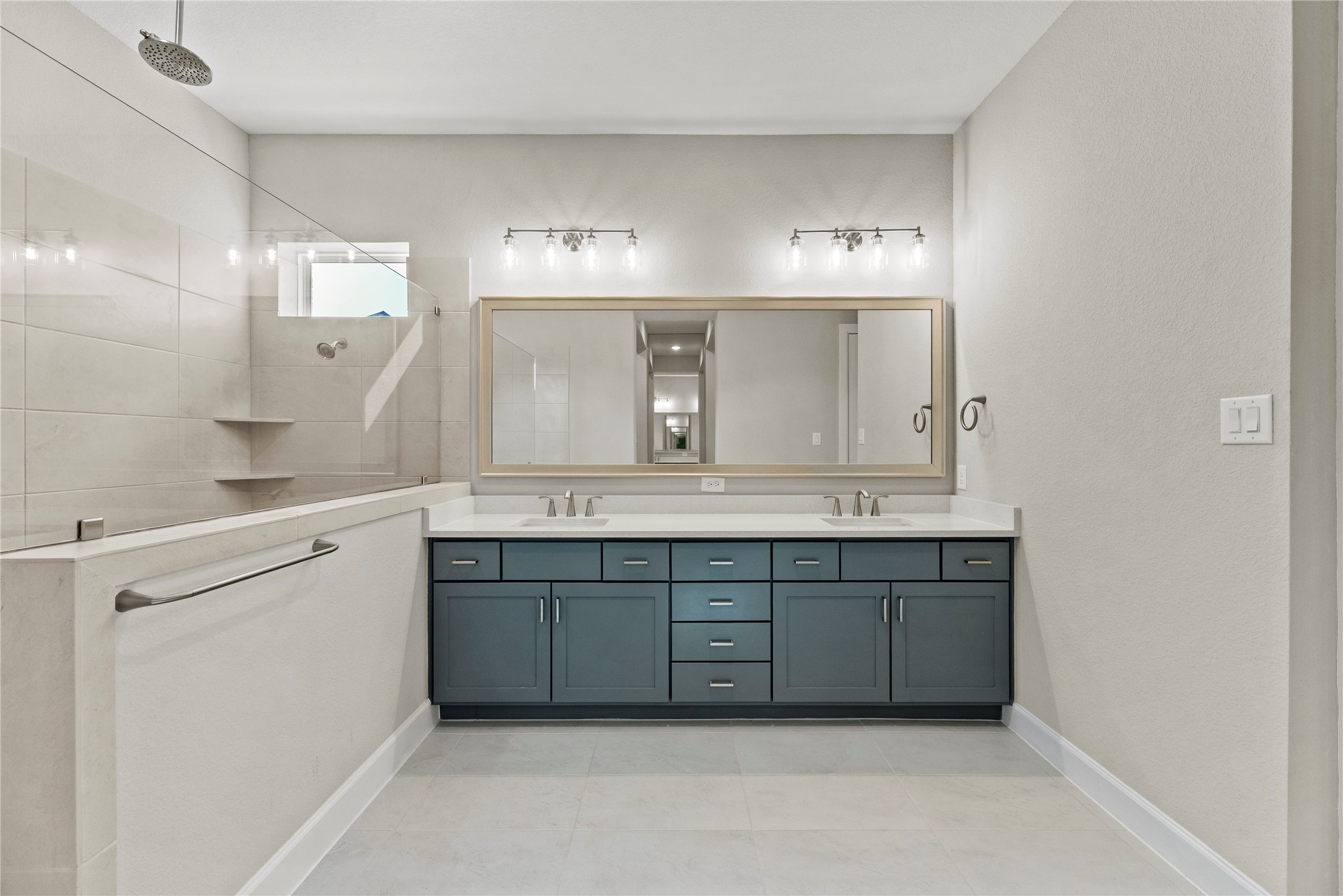 Katy, Texas, 77493, United States, 4 Bedrooms Bedrooms, ,3 BathroomsBathrooms,Residential,For Sale,1988106