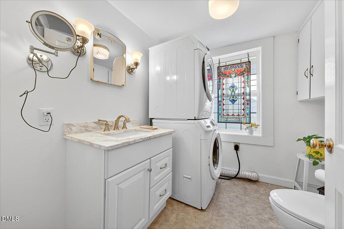 Youngsville, North Carolina, 27596, United States, 3 Bedrooms Bedrooms, ,3 BathroomsBathrooms,Residential,For Sale,1990196