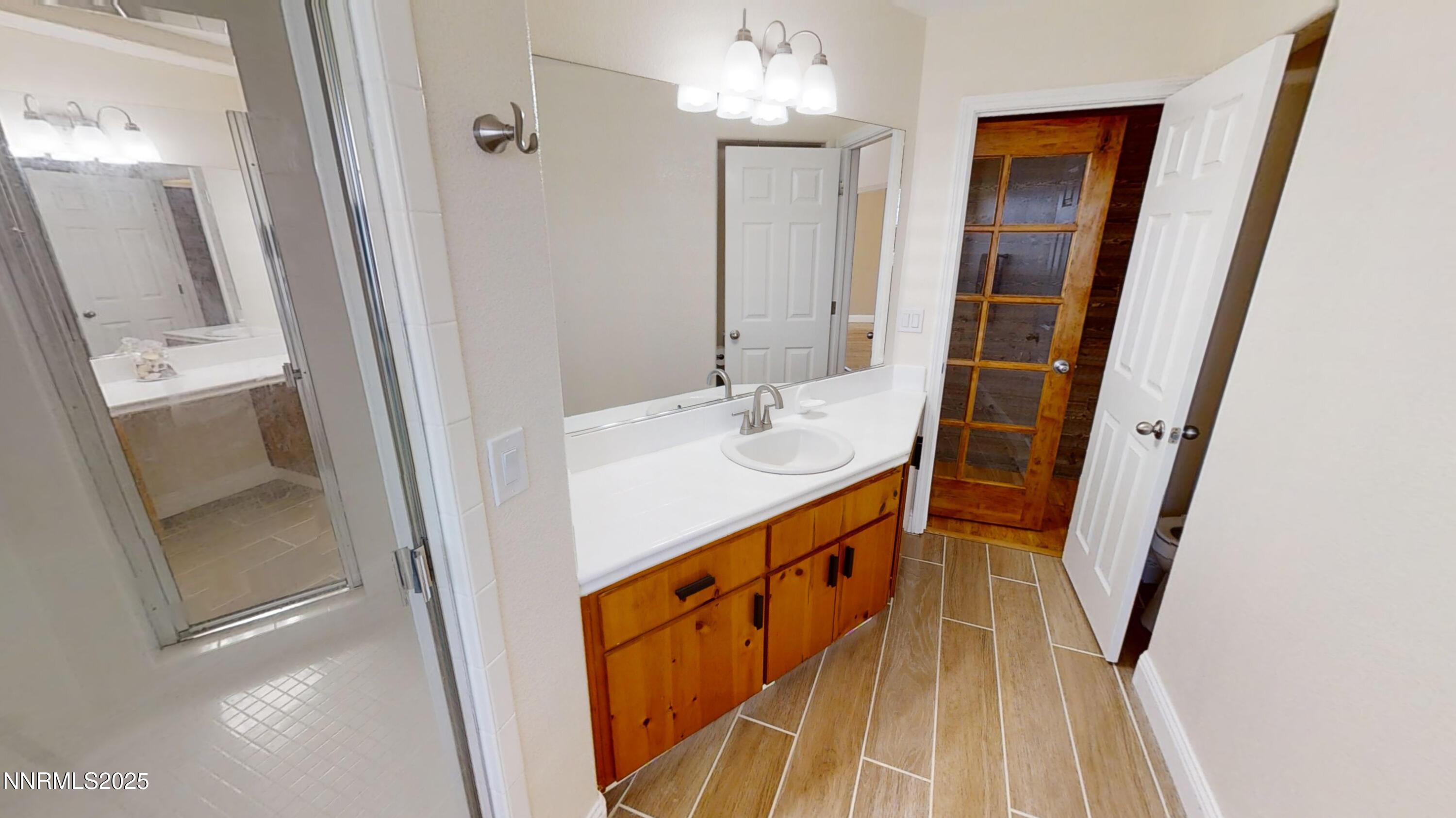 Sparks, Nevada, 89434, United States, 4 Bedrooms Bedrooms, ,4 BathroomsBathrooms,Residential,For Sale,1925240