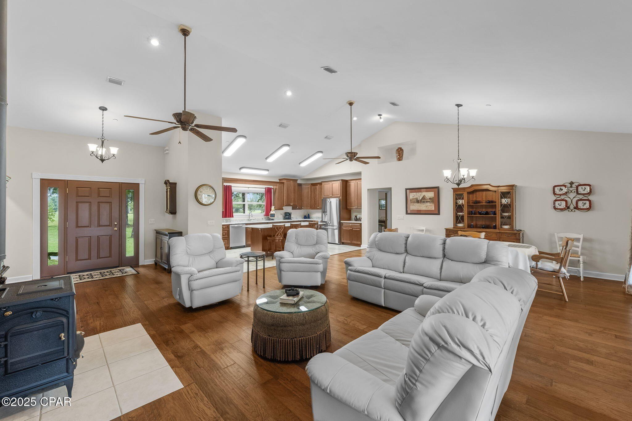 Youngstown, Florida, 32466, United States, 6 Bedrooms Bedrooms, ,6 BathroomsBathrooms,Residential,For Sale,1983496