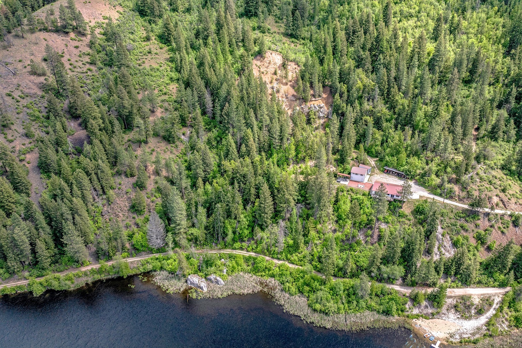  Lake Retreat on Private Acreage - 物件實景