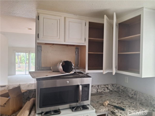 Murrieta, California, 92562, United States, 3 Bedrooms Bedrooms, ,2 BathroomsBathrooms,Residential,For Sale,1990780