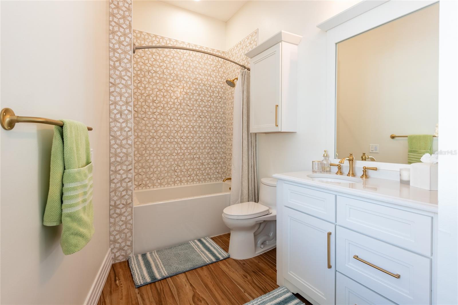 St. Petersburg, Florida, 33711, United States, 4 Bedrooms Bedrooms, ,4 BathroomsBathrooms,Residential,For Sale,1900665