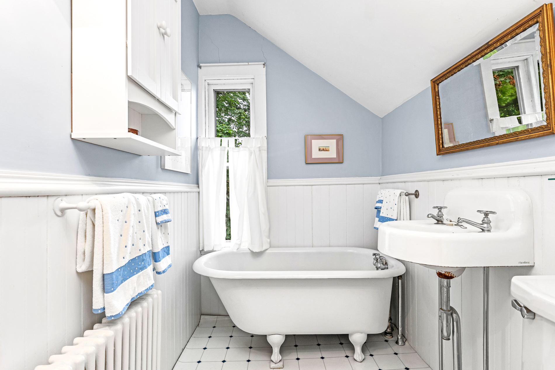  300 Kenyon Avenue, South Kingstown, RI, 02879 - 物件實景