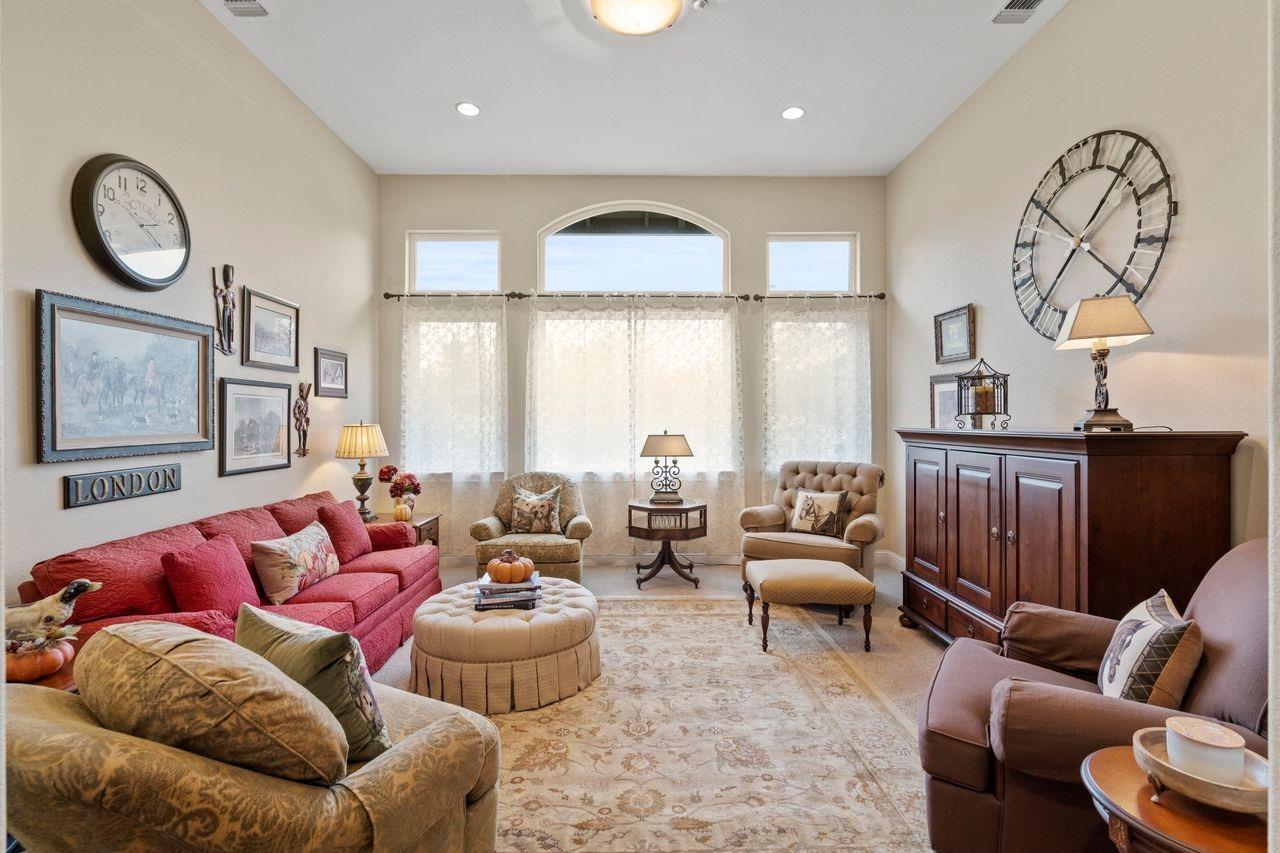 13751 SE Indio Drive, Sloughhouse, California, 95683, United States, 3 Bedrooms Bedrooms, ,3 BathroomsBathrooms,Residential,For Sale,13751 SE Indio Drive,1668295