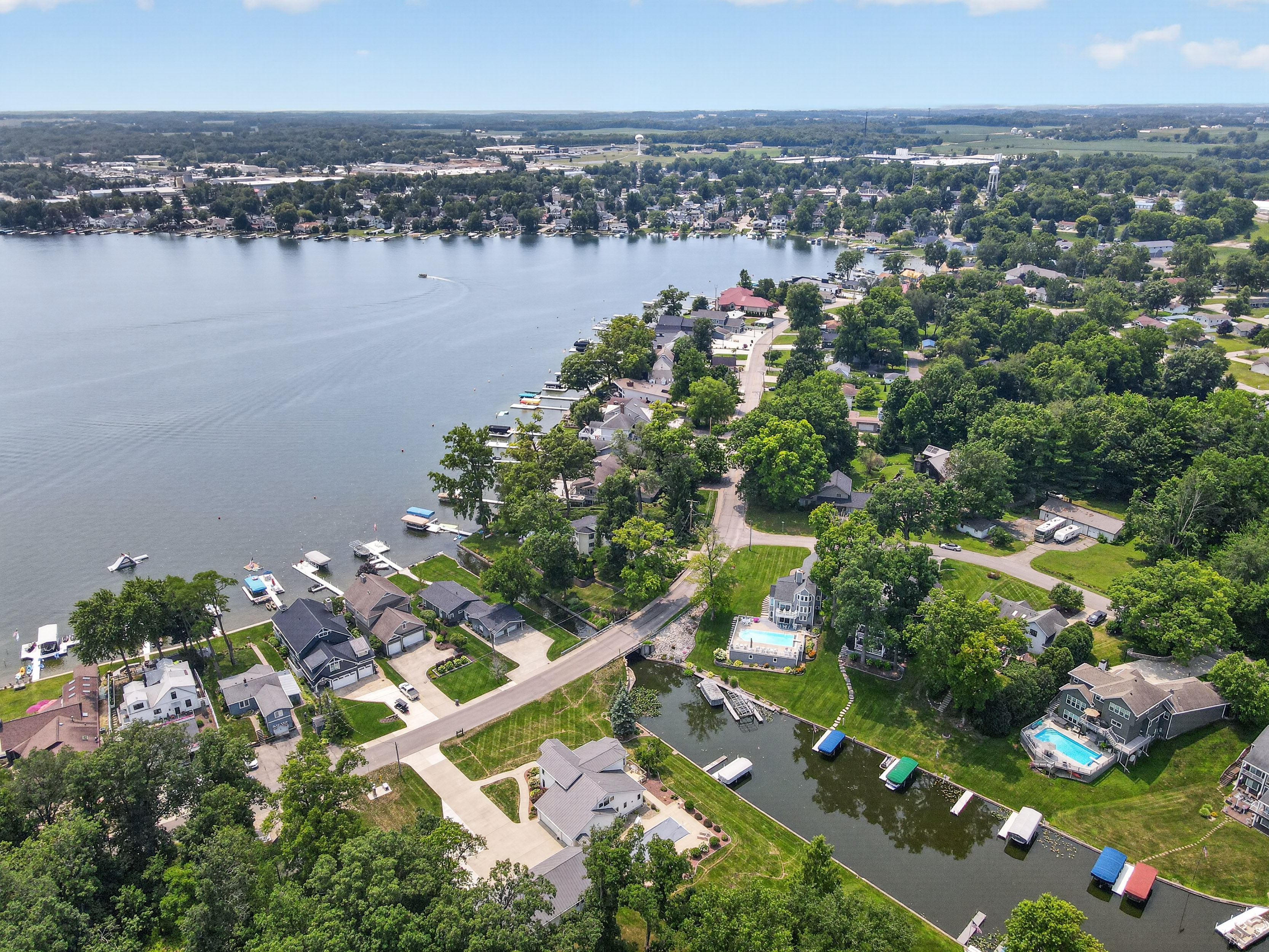  Beautifully Maintained Syracuse Lake Home - 物件實景