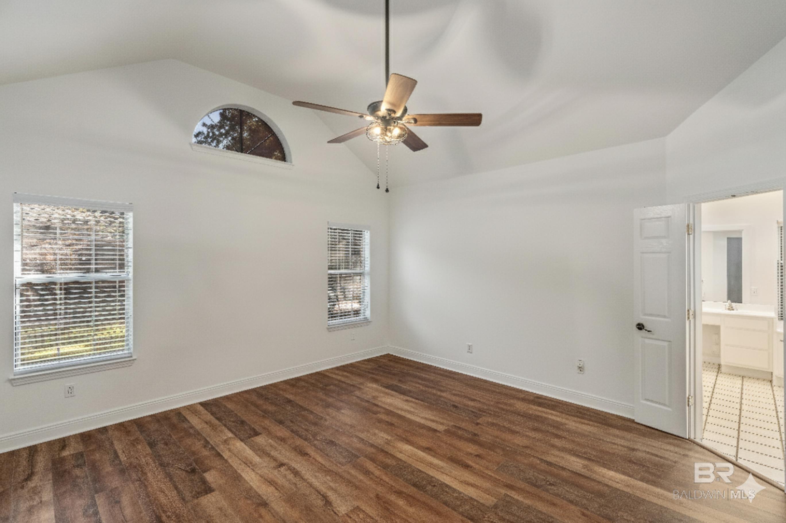 Saraland, Alabama, 36571, United States, 5 Bedrooms Bedrooms, ,7 BathroomsBathrooms,Residential,For Sale,1998378